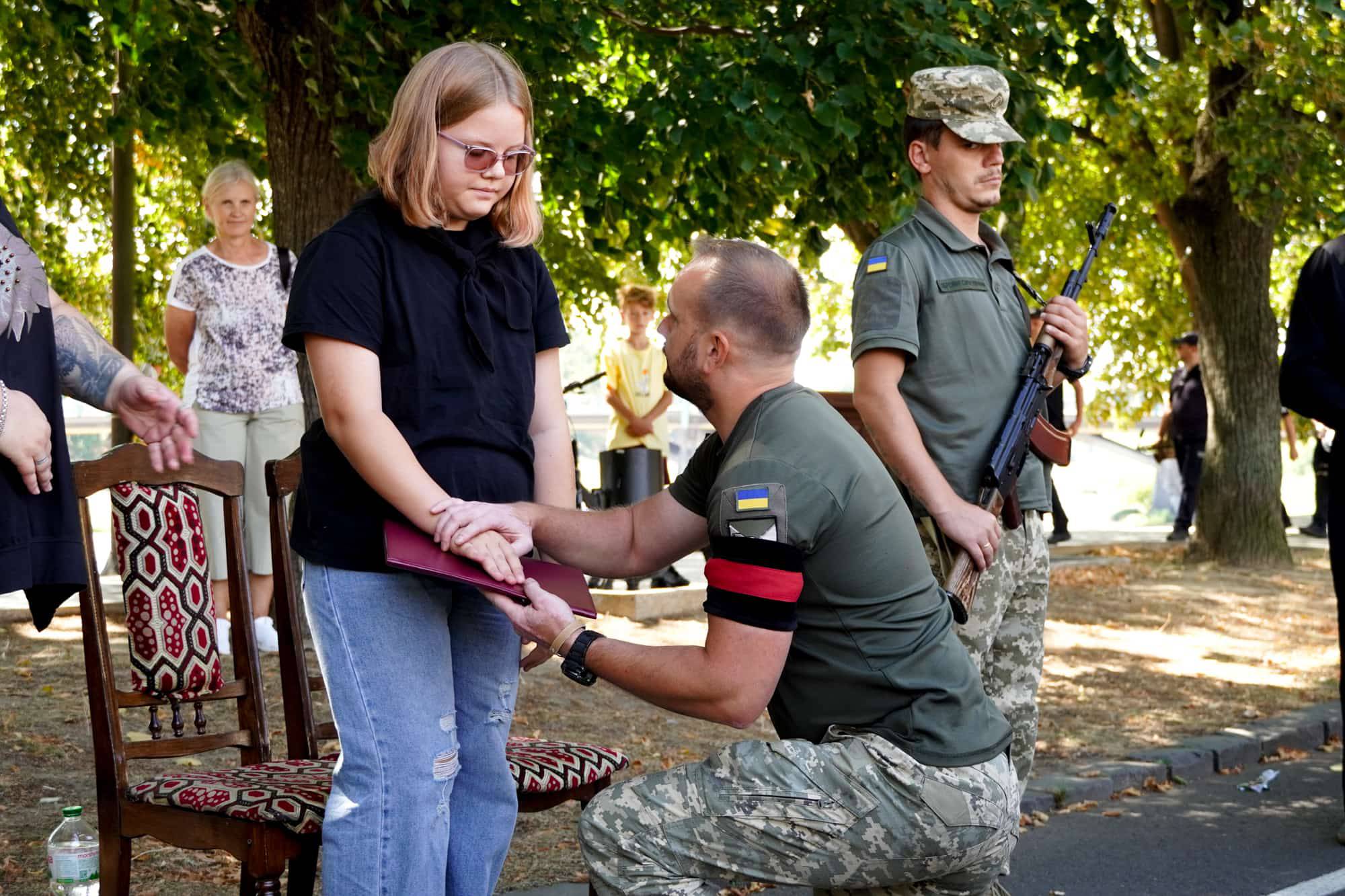В Ужгороді попрощалися із полеглим 35-річним захисником України – солдатом Сергієм Москалевичем