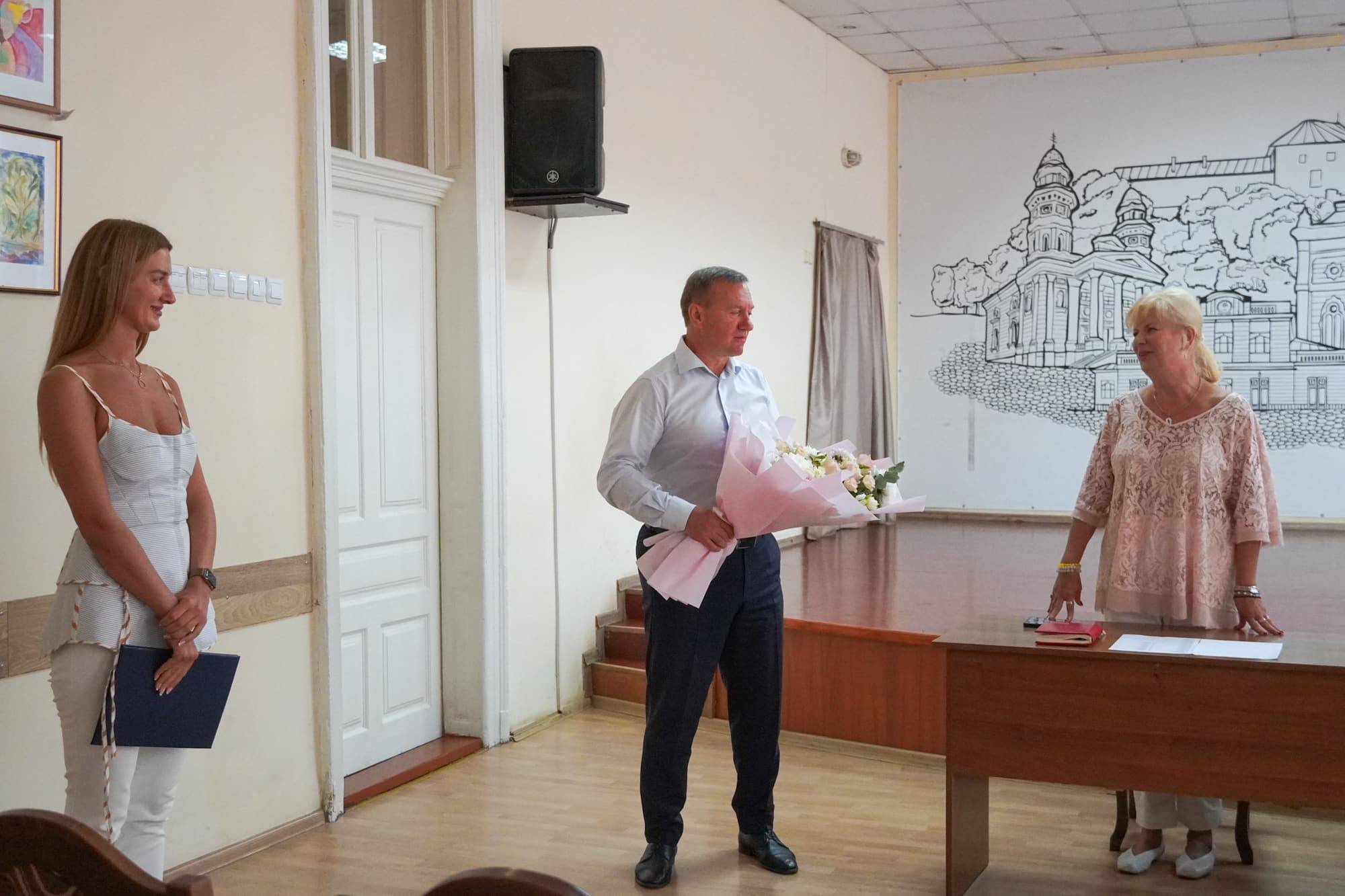 В Ужгородській школі мистецтв провели настановчу педагогічну раду