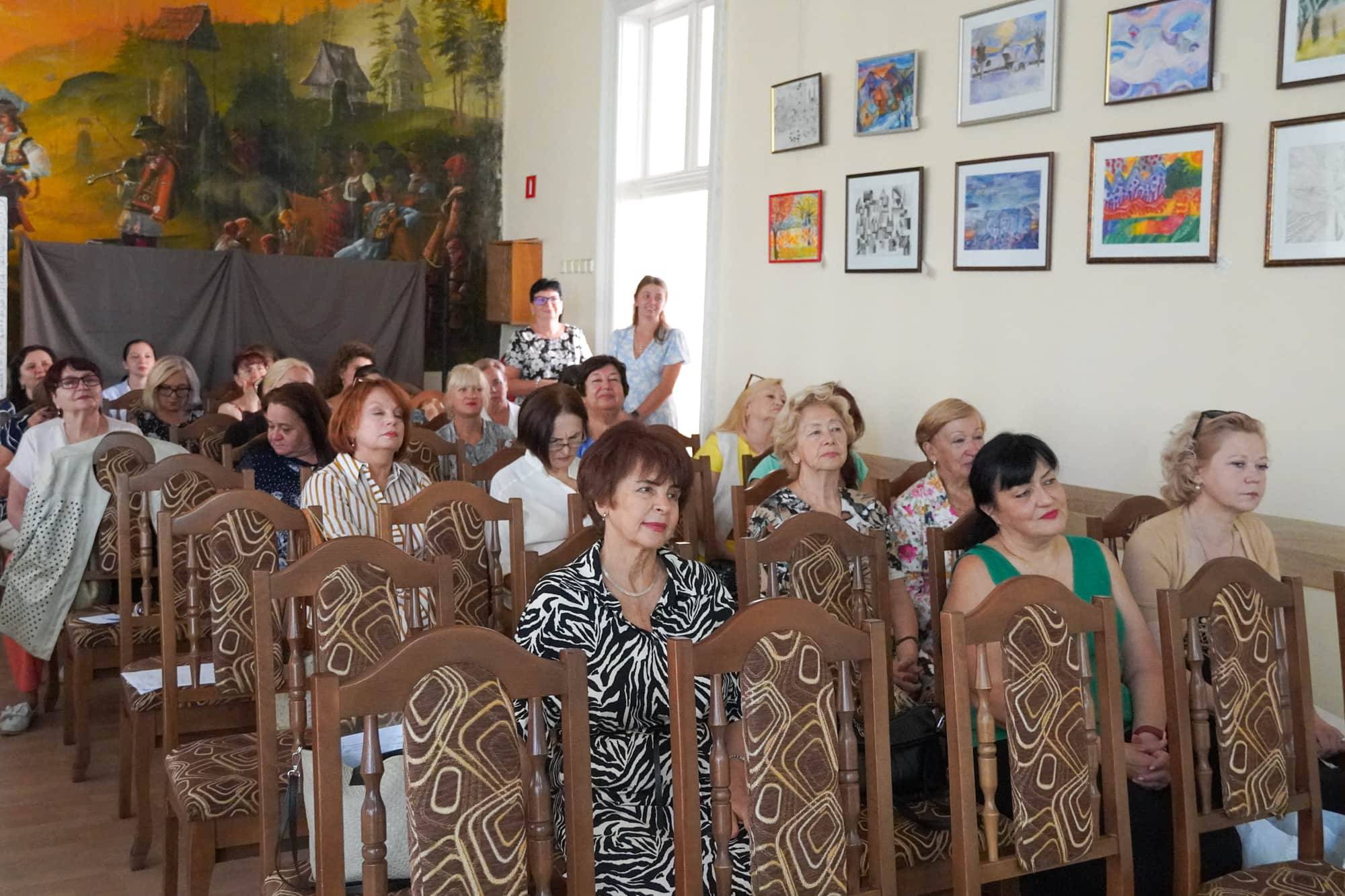 В Ужгородській школі мистецтв провели настановчу педагогічну раду