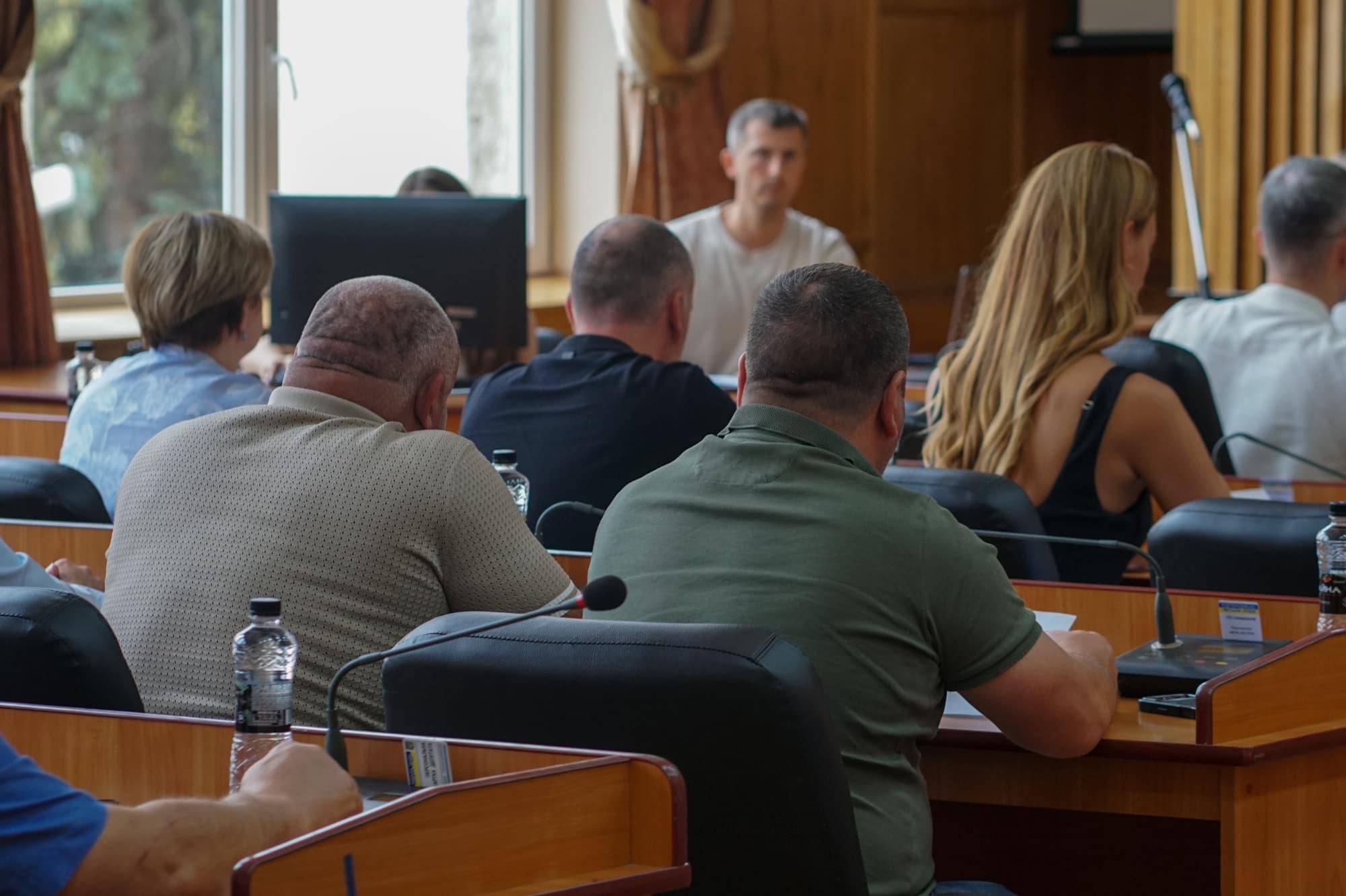 На позачерговій сесії 92 полеглим захисникам присвоїли звання «Почесний громадянин Ужгорода»