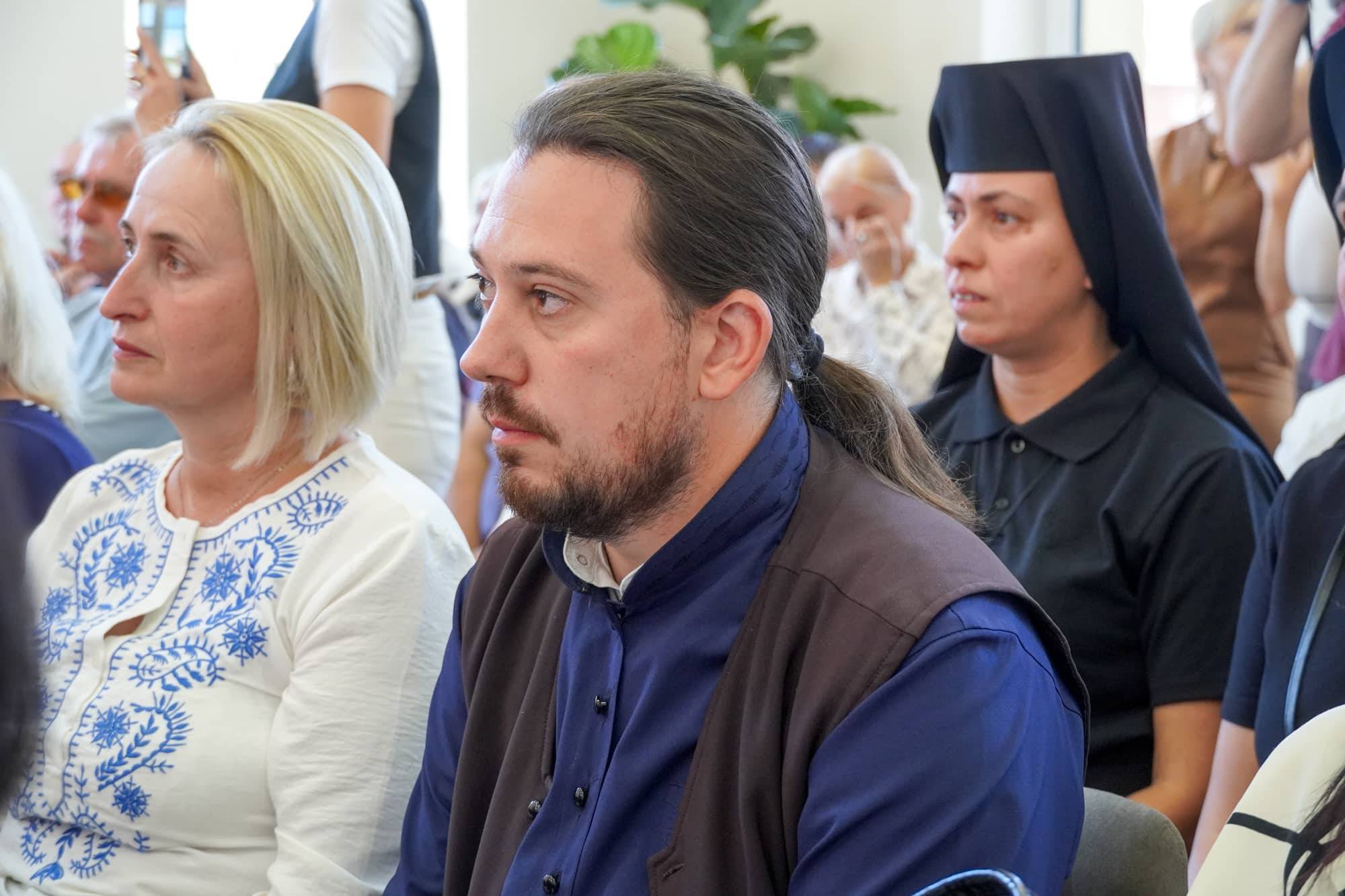 Два дитячі будинки сімейного типу в Ужгороді отримали допомогу від Фундації Олени Зеленської
