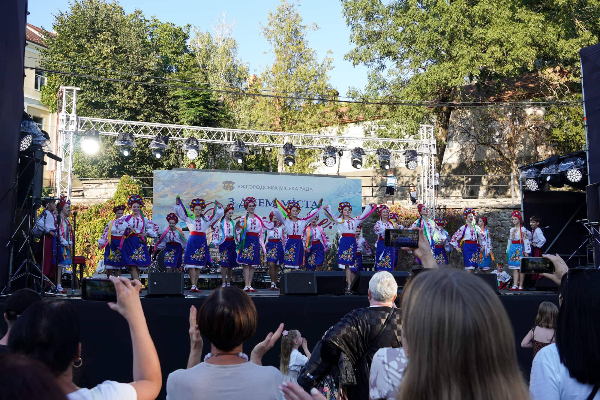 Від народних танців до джазу: в Ужгороді відбувся концерт до 1133-річчя міста