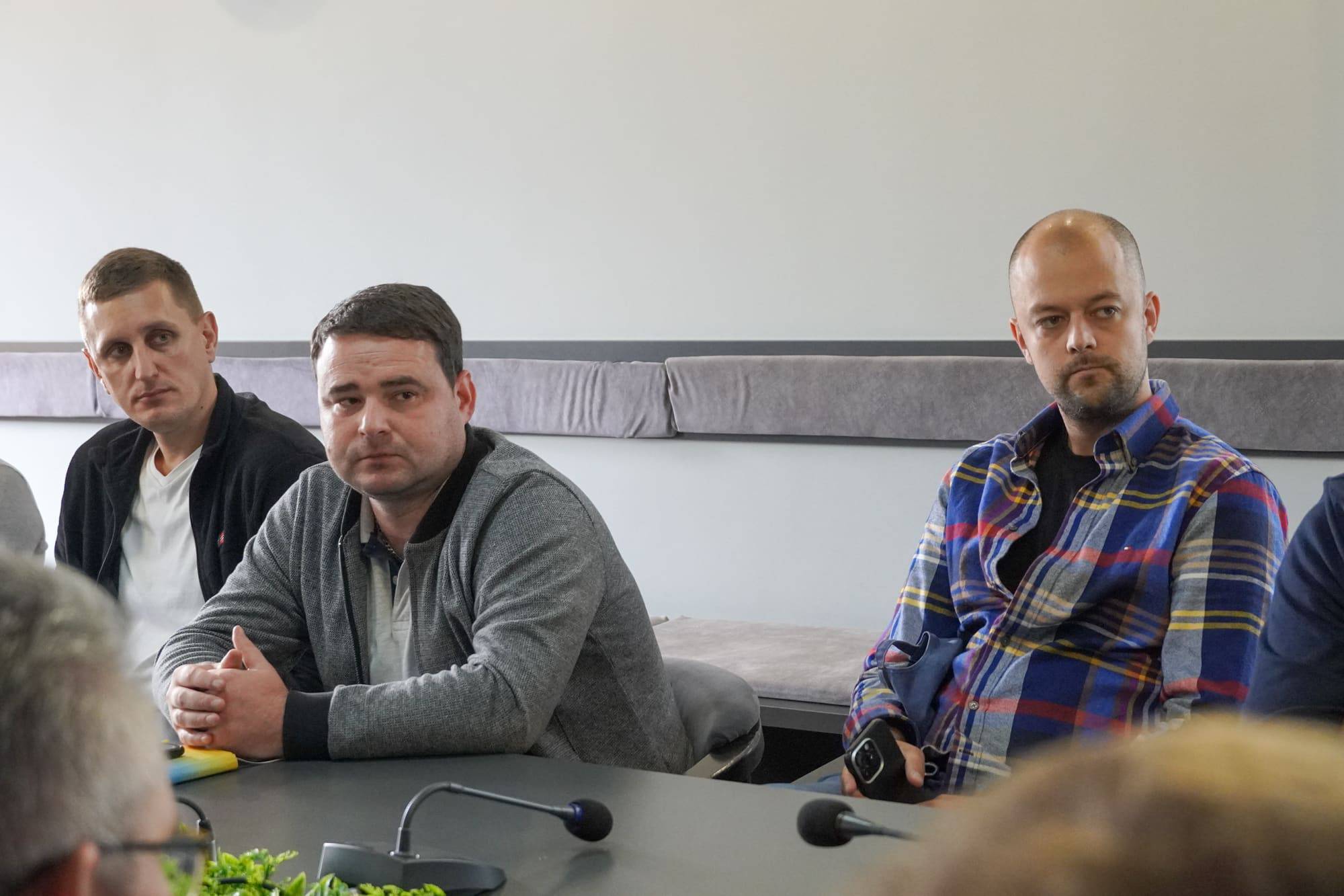В Ужгородській міській раді під головуванням міського голови Богдана Андріїва відбулася робоча зустріч із представниками будівельного бізнесу, які здійснюють діяльність на території міста