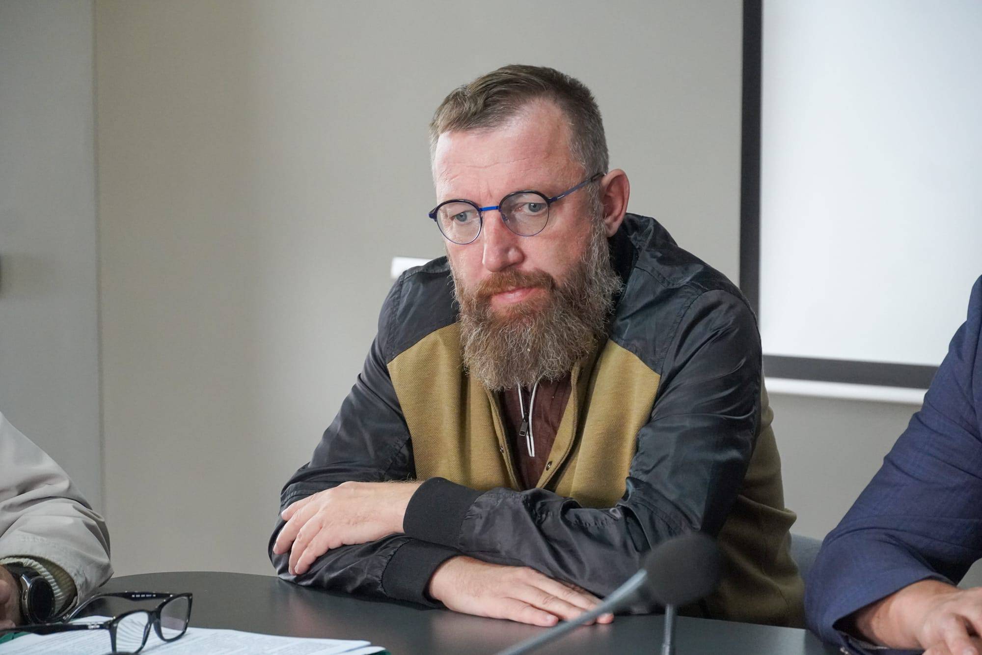 В Ужгородській міській раді під головуванням міського голови Богдана Андріїва відбулася робоча зустріч із представниками будівельного бізнесу, які здійснюють діяльність на території міста