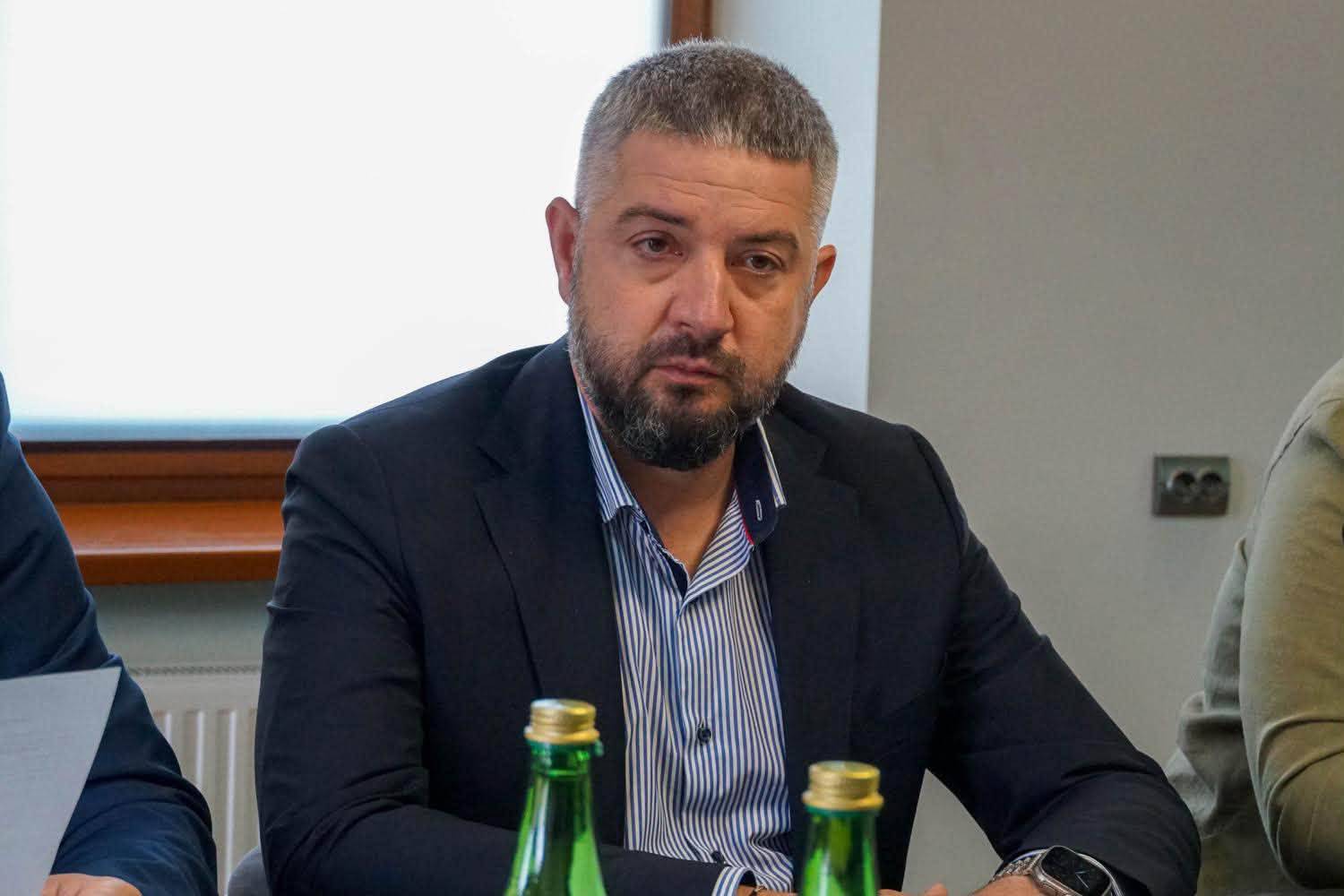 На черговому засіданні виконавчого комітету Ужгородської міської ради сьогодні, 23 вересня, розглянули низку питань