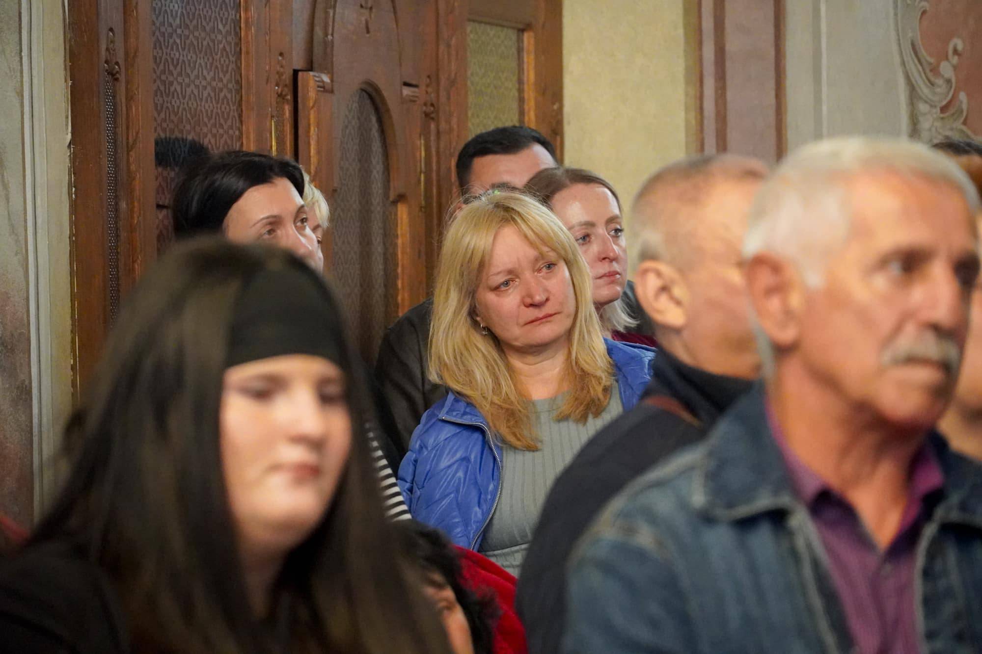 До останнього залишався там, де був потрібен побратимам та рідній Україні: з таким Героєм – 52-річним старшим солдатом Юрієм Сабо – сьогодні попрощався Ужгород