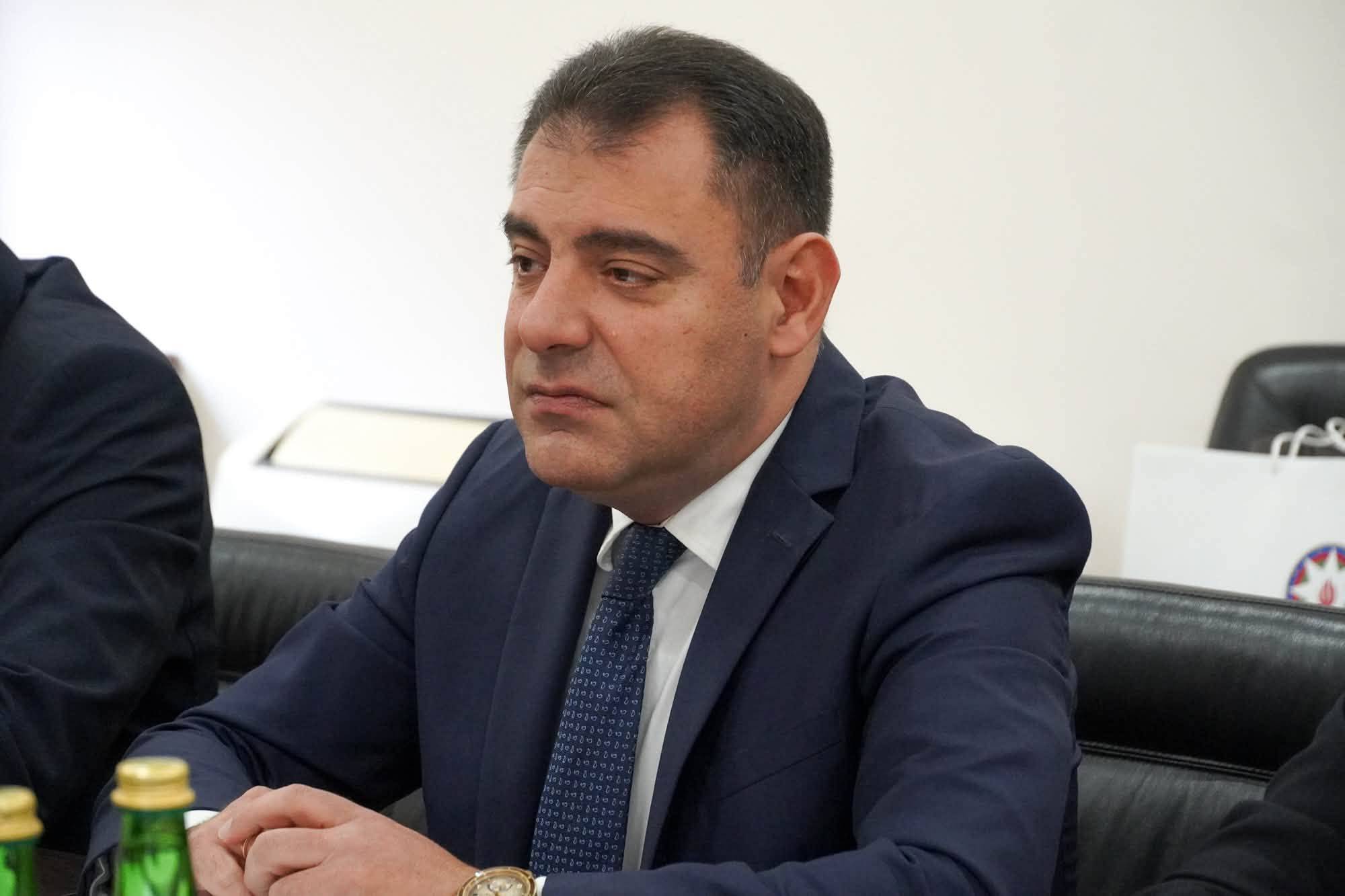 Уперше в Ужгороді Надзвичайний і Повноважний Посол Азербайджанської Республіки в Україні Сеймур Мардалієв: у міськраді з ним зустрівся міський голова Богдан Андріїв
