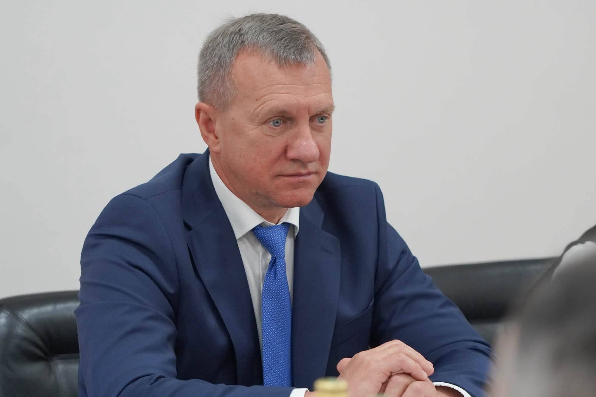 Уперше в Ужгороді Надзвичайний і Повноважний Посол Азербайджанської Республіки в Україні Сеймур Мардалієв: у міськраді з ним зустрівся міський голова Богдан Андріїв