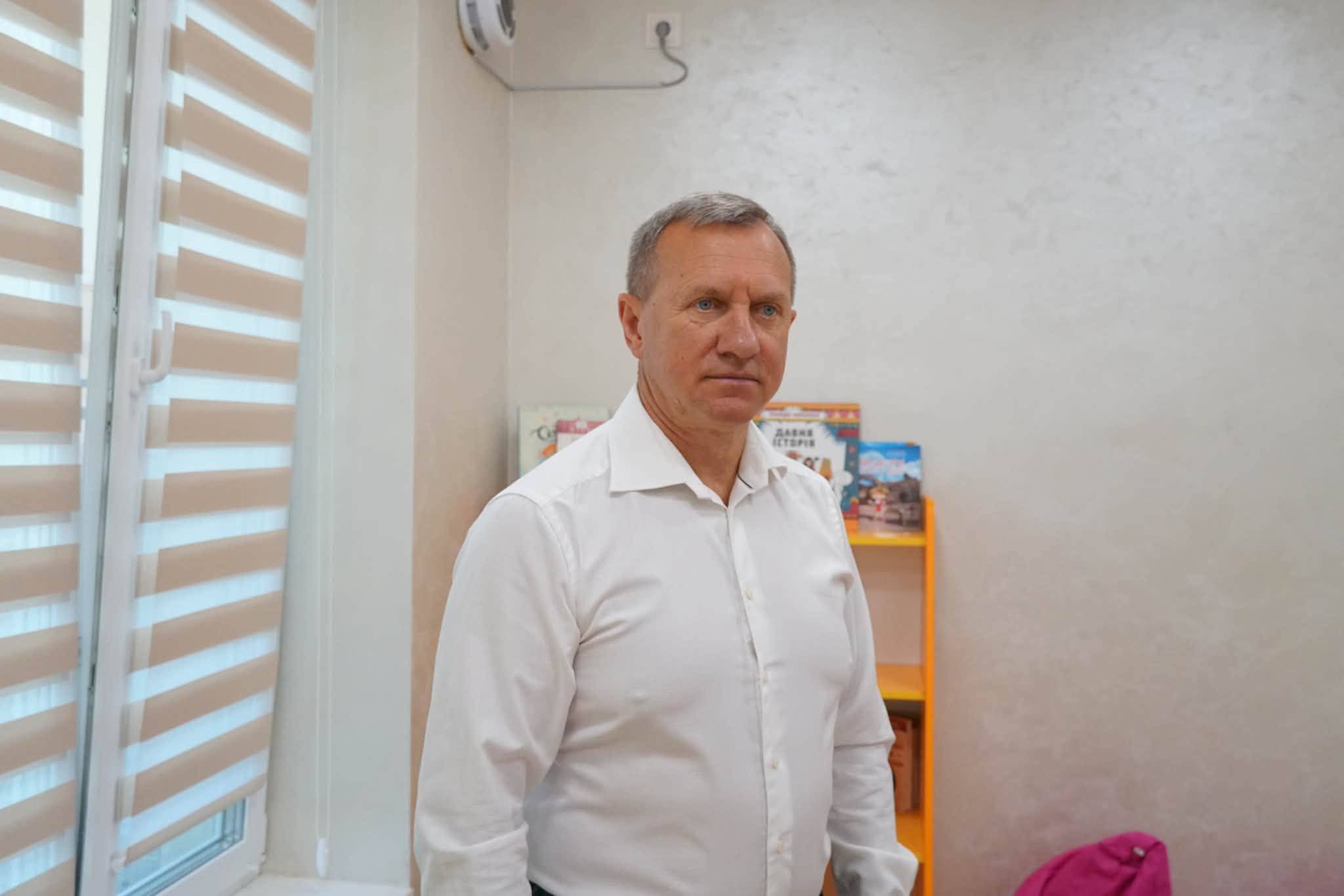 Ужгородська бібліотека-філія №4 цьогоріч відзначає Всеукраїнський день бібліотек в оновленому приміщенні на вул. Залізничній