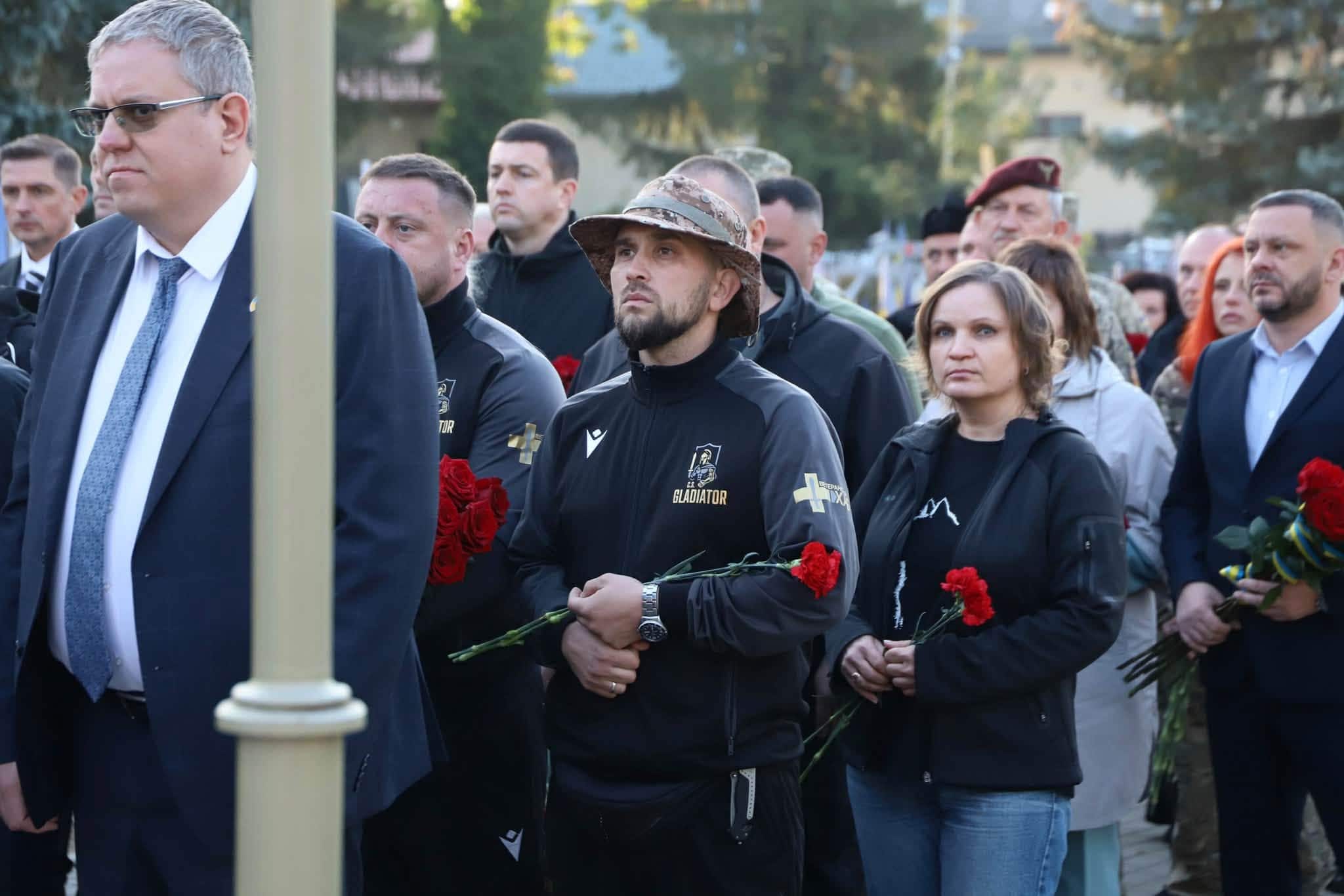 Сьогодні, 1 жовтня, у День захисників та захисниць України, вшанували пам'ять полеглих воїнів на Пагорбі Слави