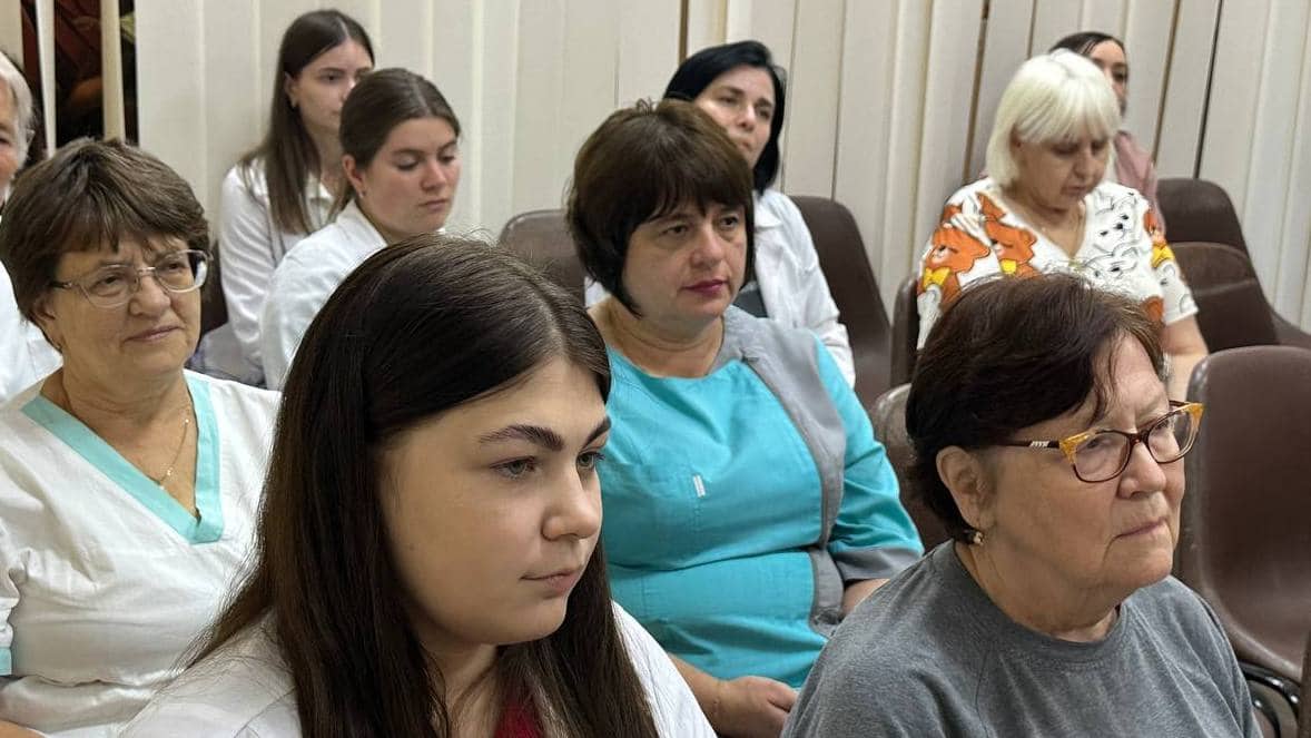 Благодійну допомогу передали Ужгородській дитячій лікарні