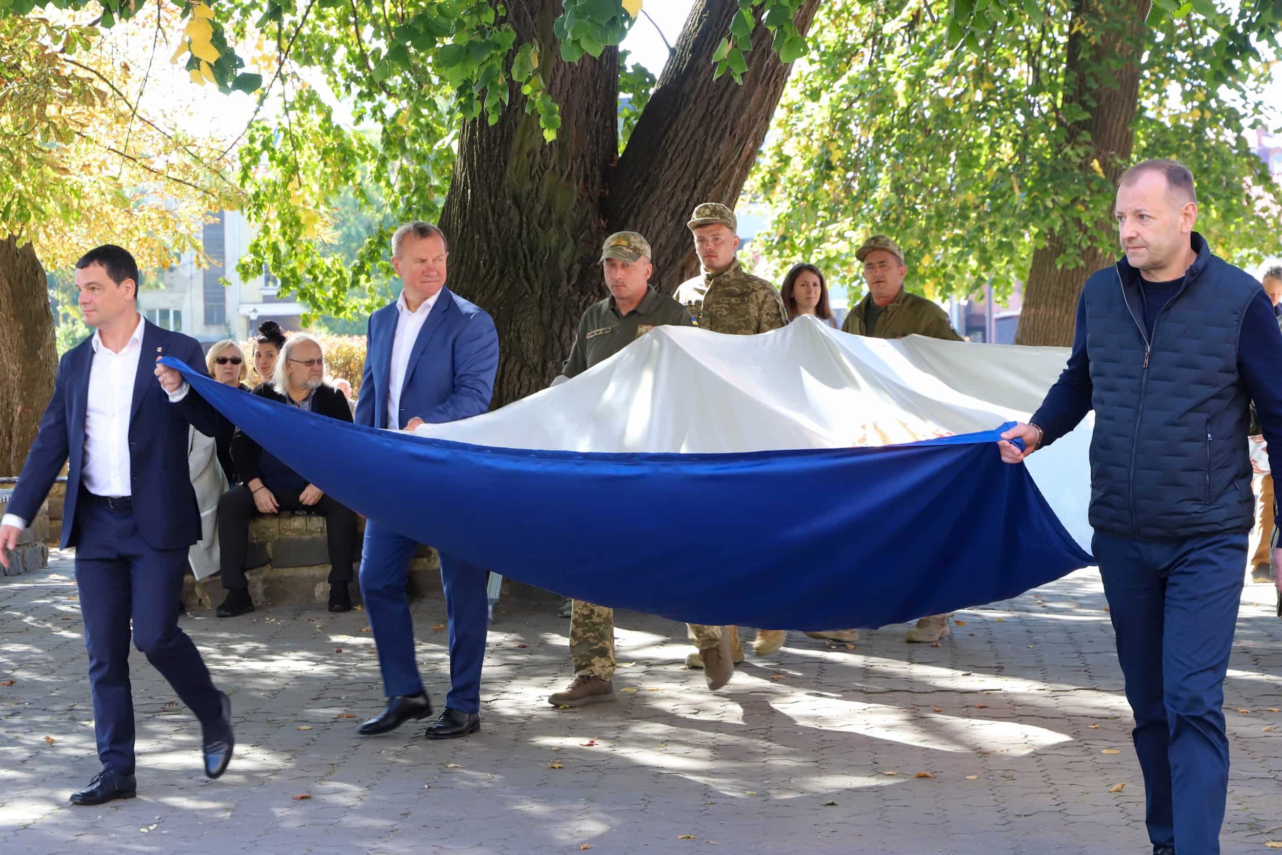 В Ужгороді відбулися урочистості з нагоди Дня територіальної оборони
