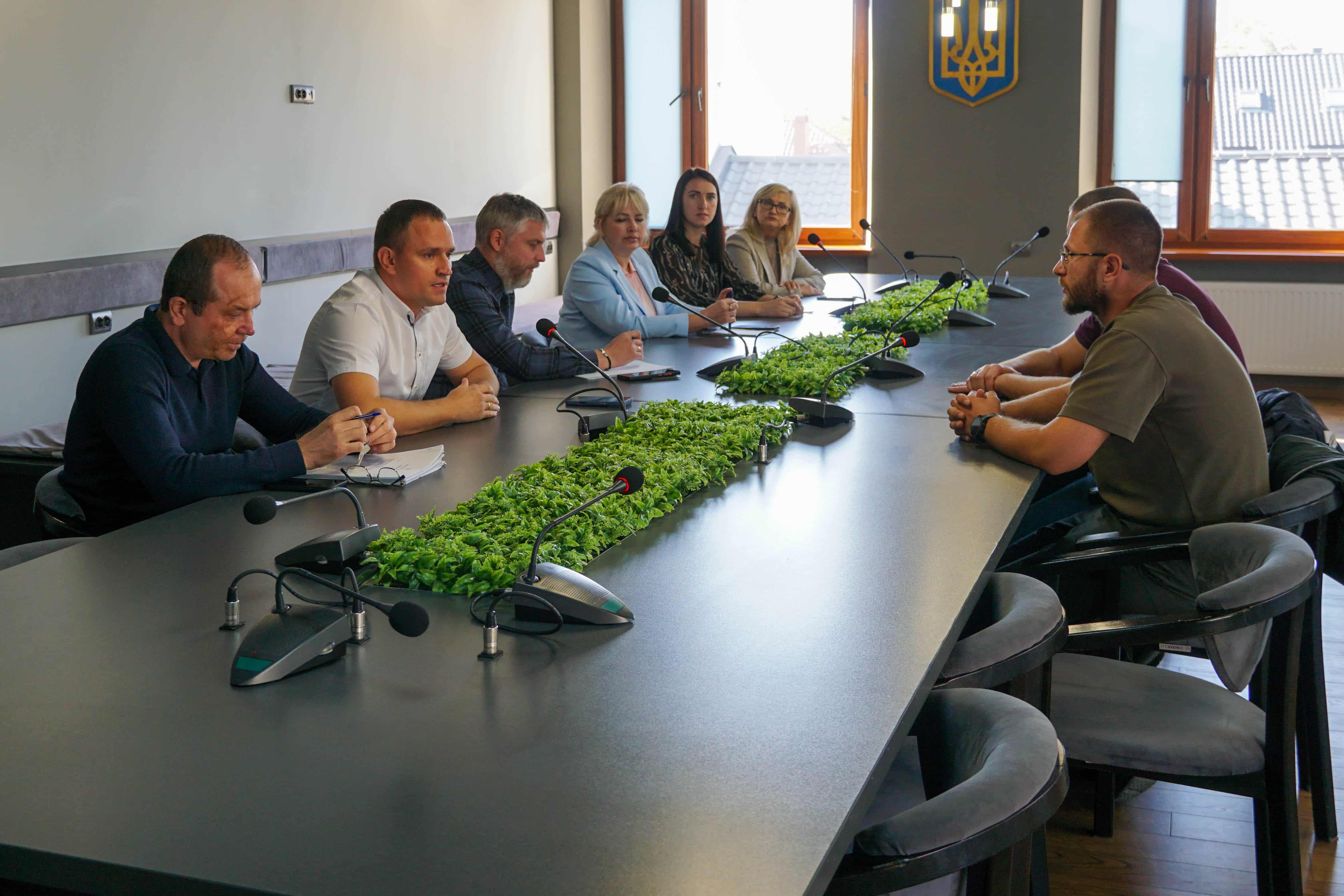 Ужгород та Оноківська громада забезпечать безоплатний проїзд пільговиків у міських автобусах