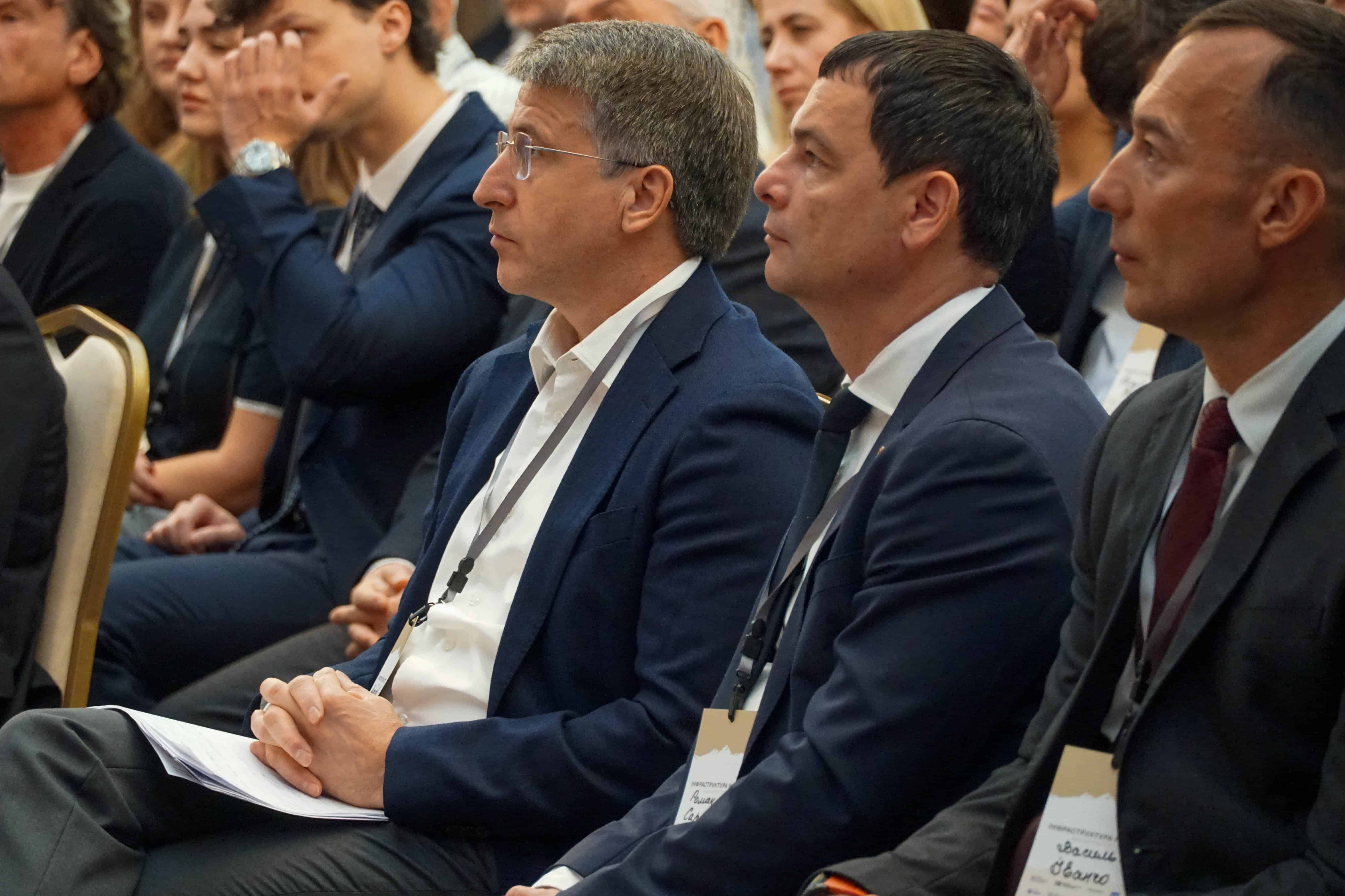 В Ужгороді відбувся всеукраїнський форум «Інфраструктура росту Закарпаття»