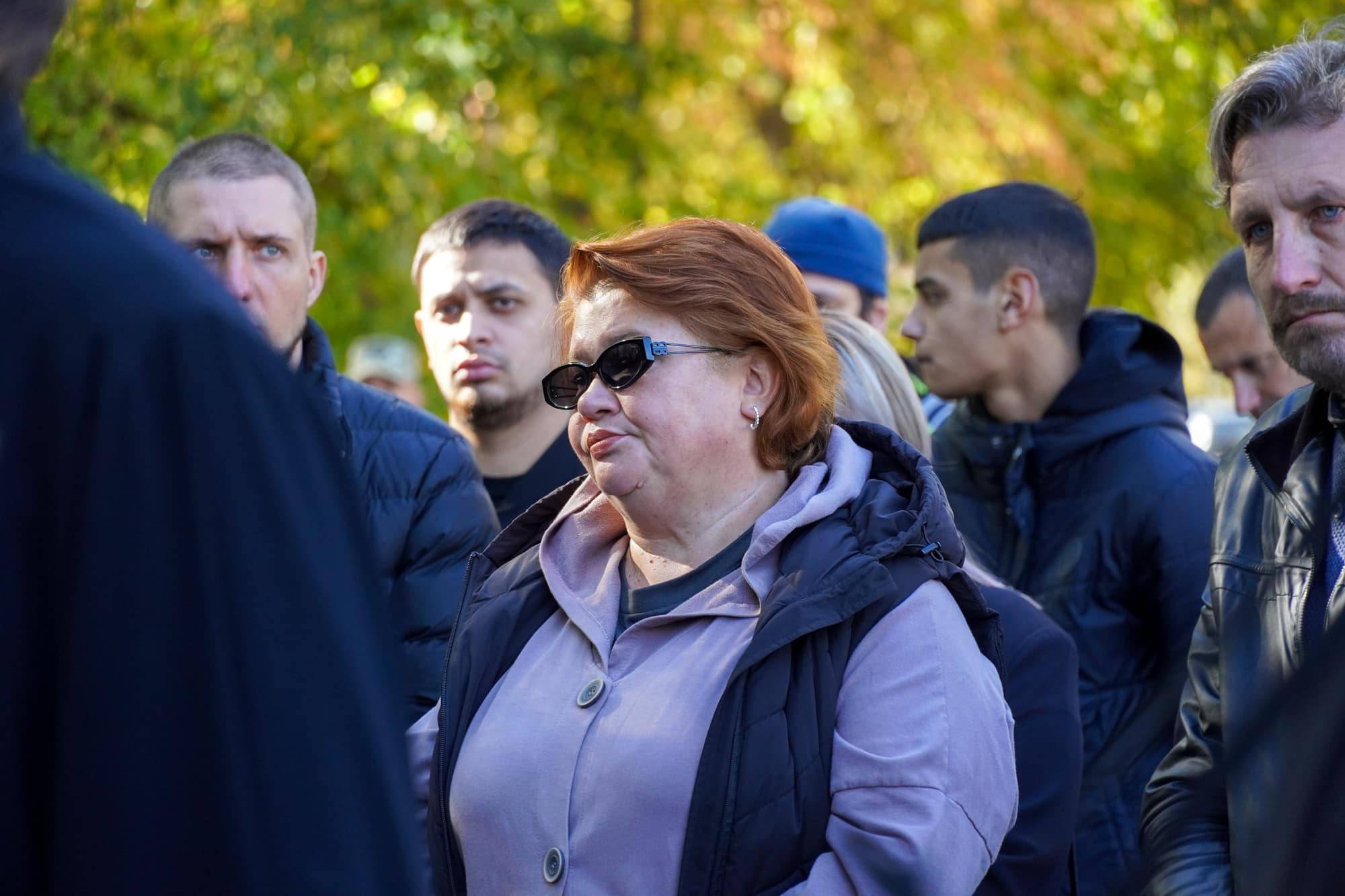 В Ужгороді сьогодні провели в останню земну дорогу полеглого захисника – 36-річного майстер-сержанта Володимира Славича