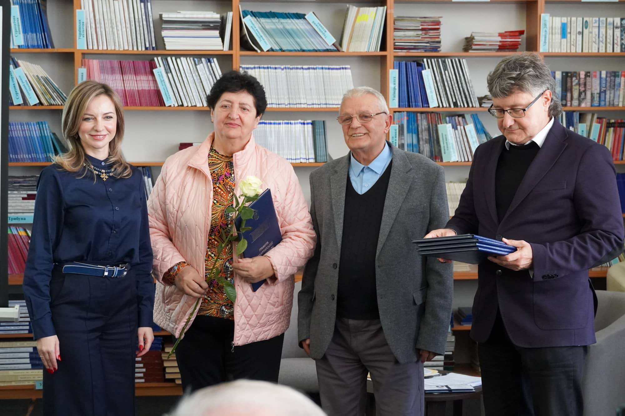 В Ужгороді відзначили 80-річчя Закарпатської обласної організації письменників