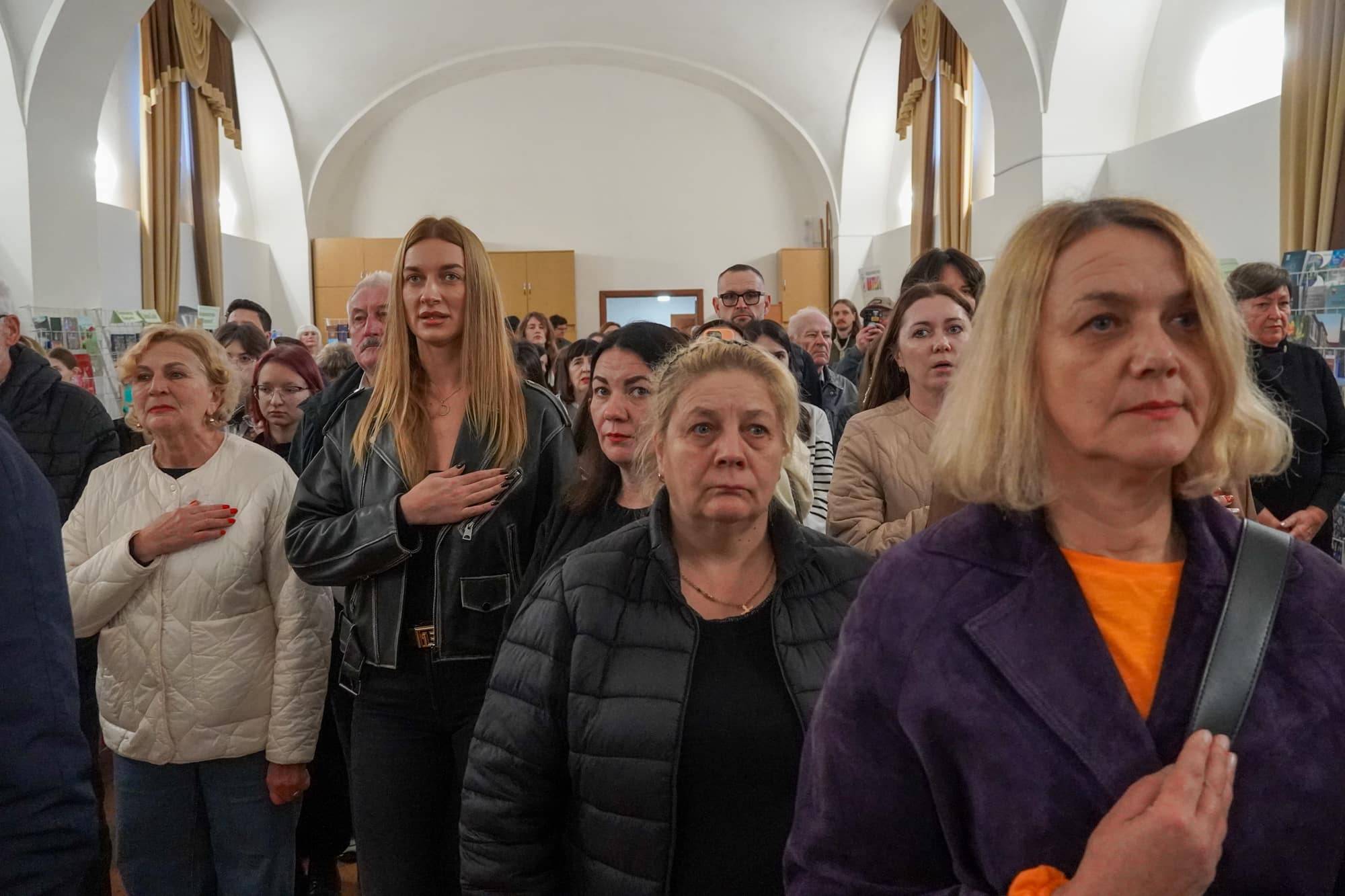 В Ужгороді стартувала XV ювілейна виставка-ярмарок «Книга-фест 2026»
