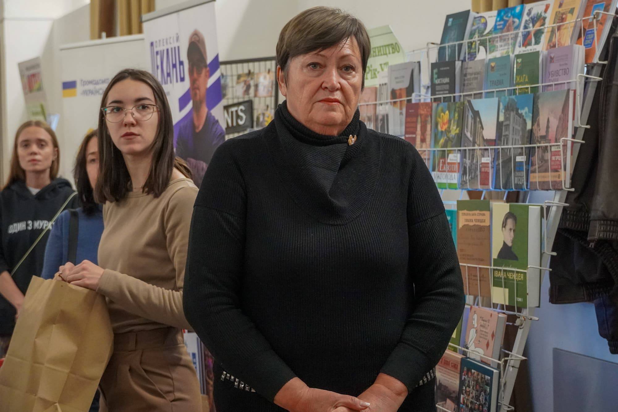 В Ужгороді стартувала XV ювілейна виставка-ярмарок «Книга-фест 2026»