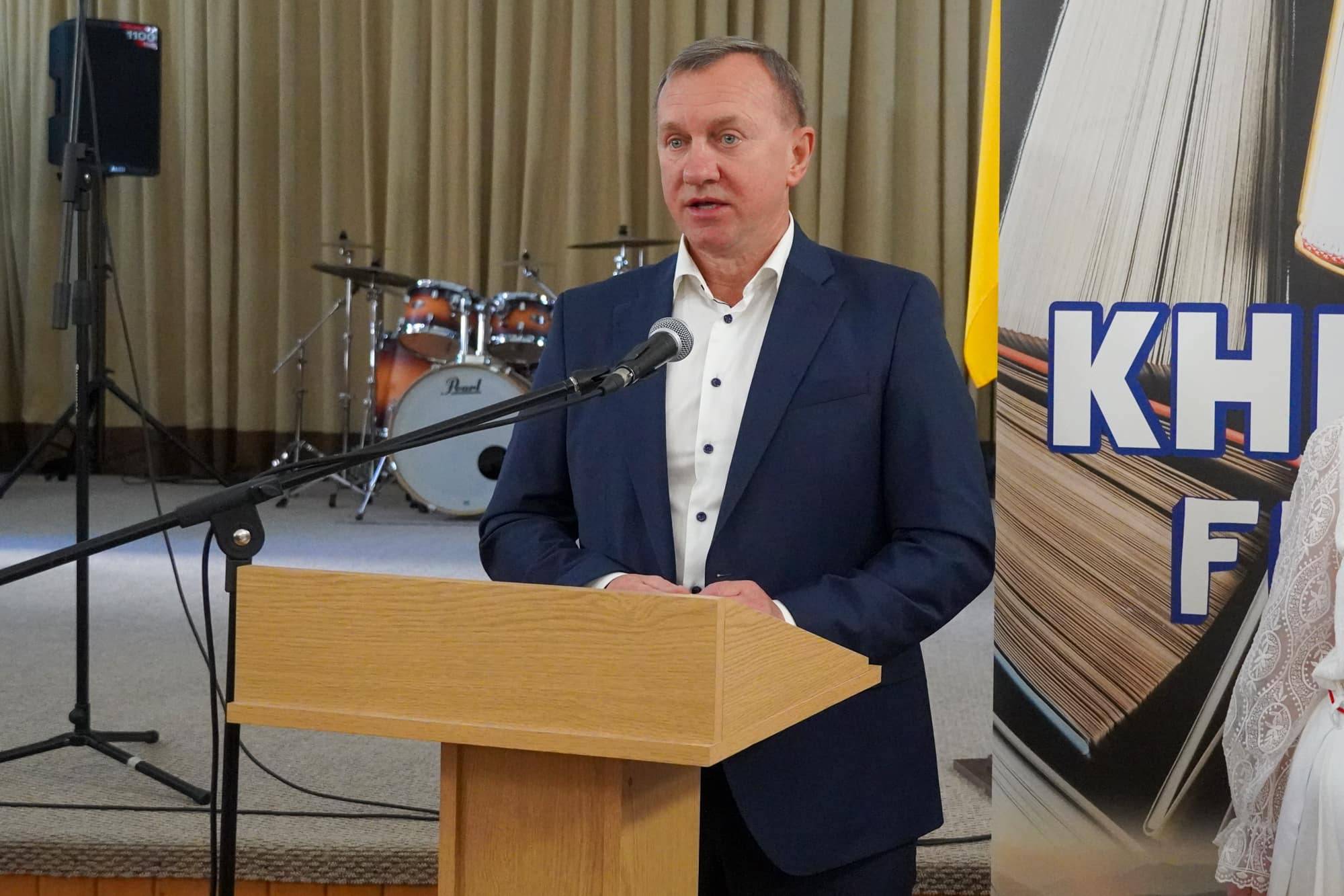 В Ужгороді стартувала XV ювілейна виставка-ярмарок «Книга-фест 2026»