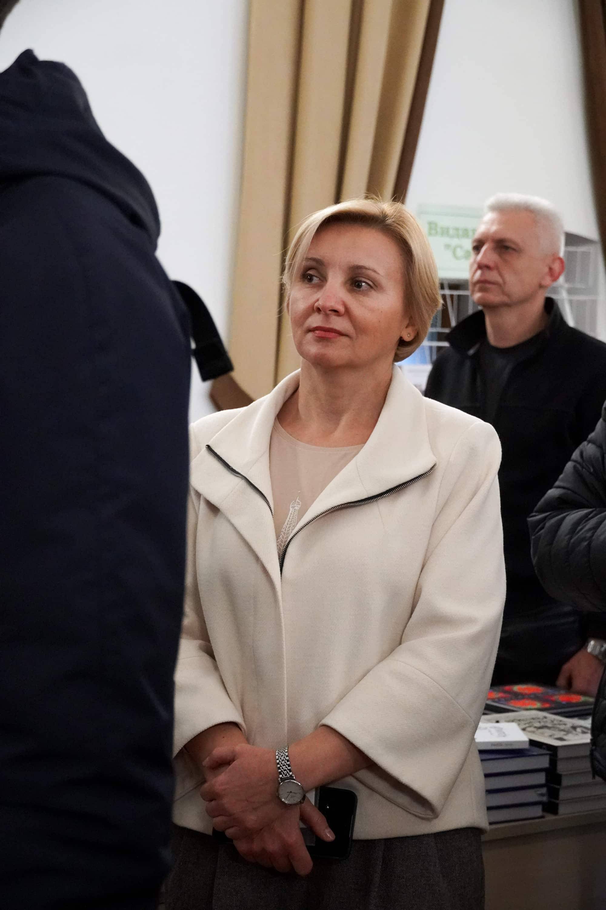 В Ужгороді стартувала XV ювілейна виставка-ярмарок «Книга-фест 2026»