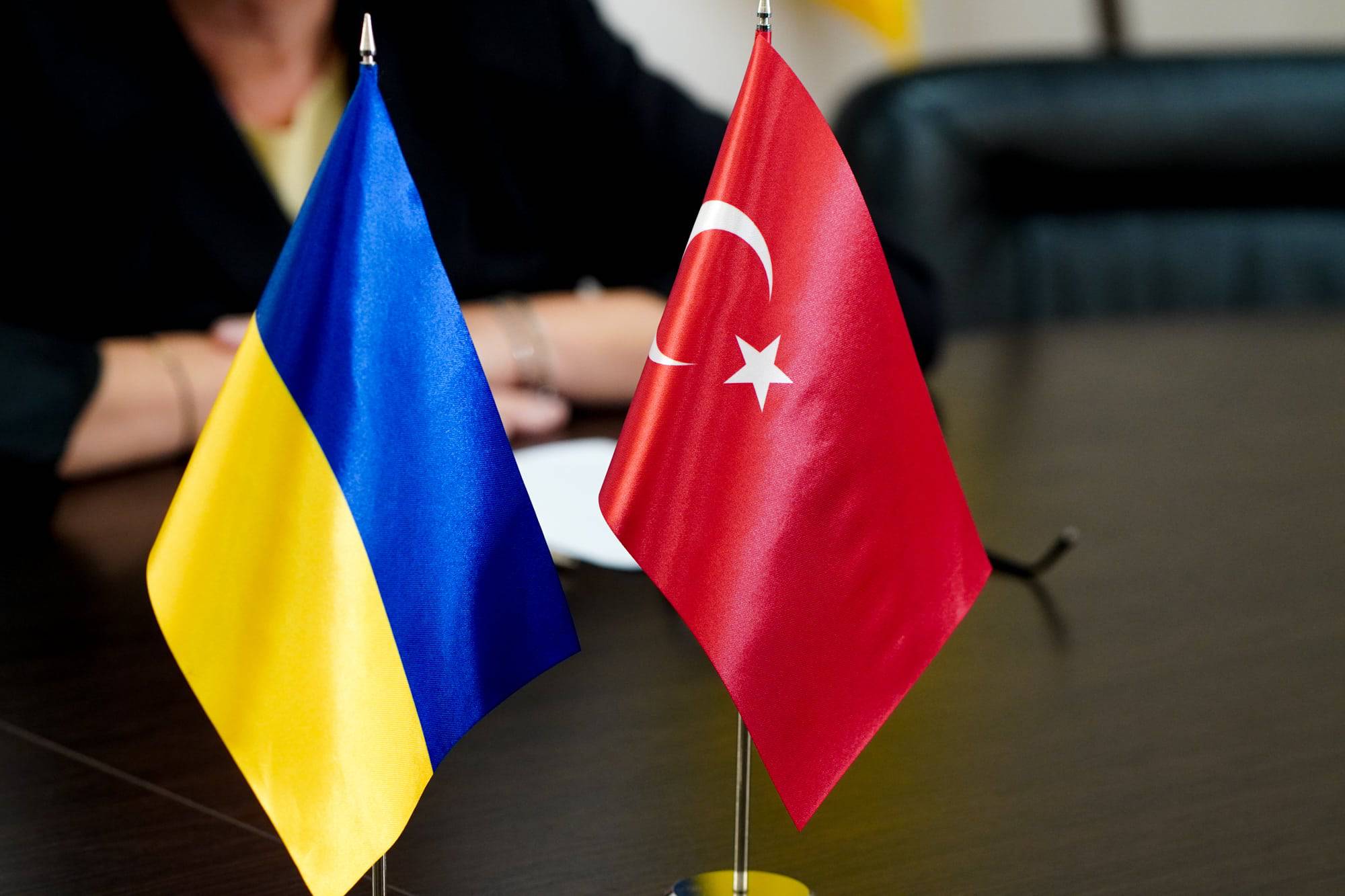 Богдан Андріїв зустрівся з Надзвичайним і Повноважним Послом Турецької Республіки в Україні Фатмою Джерен Язган: обговорили перспективи співпраці