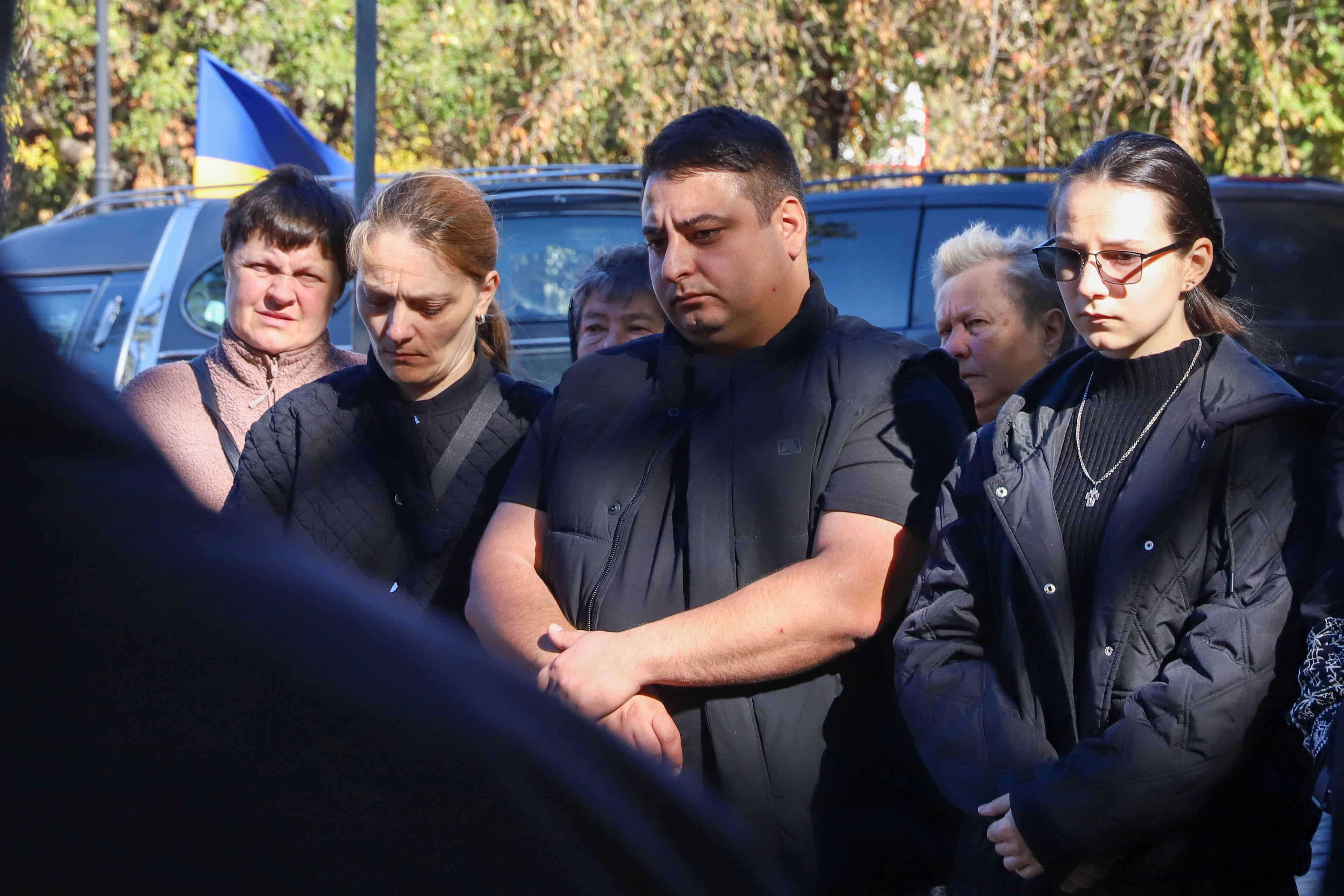 В Ужгороді сьогодні попрощалися зі ще одним захисником – 38-річним солдатом Юрієм Грицаком