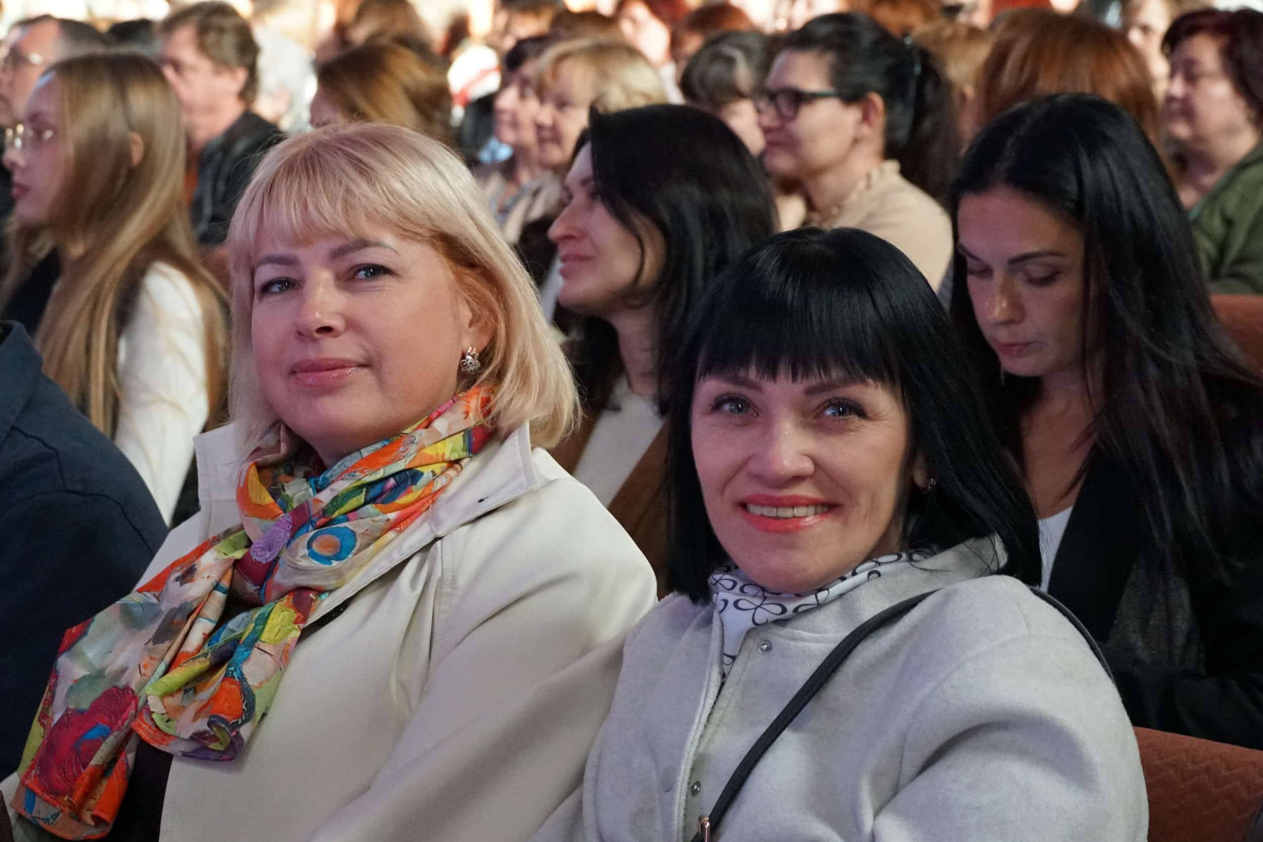 Ужгородській швейній фабриці – 80 років