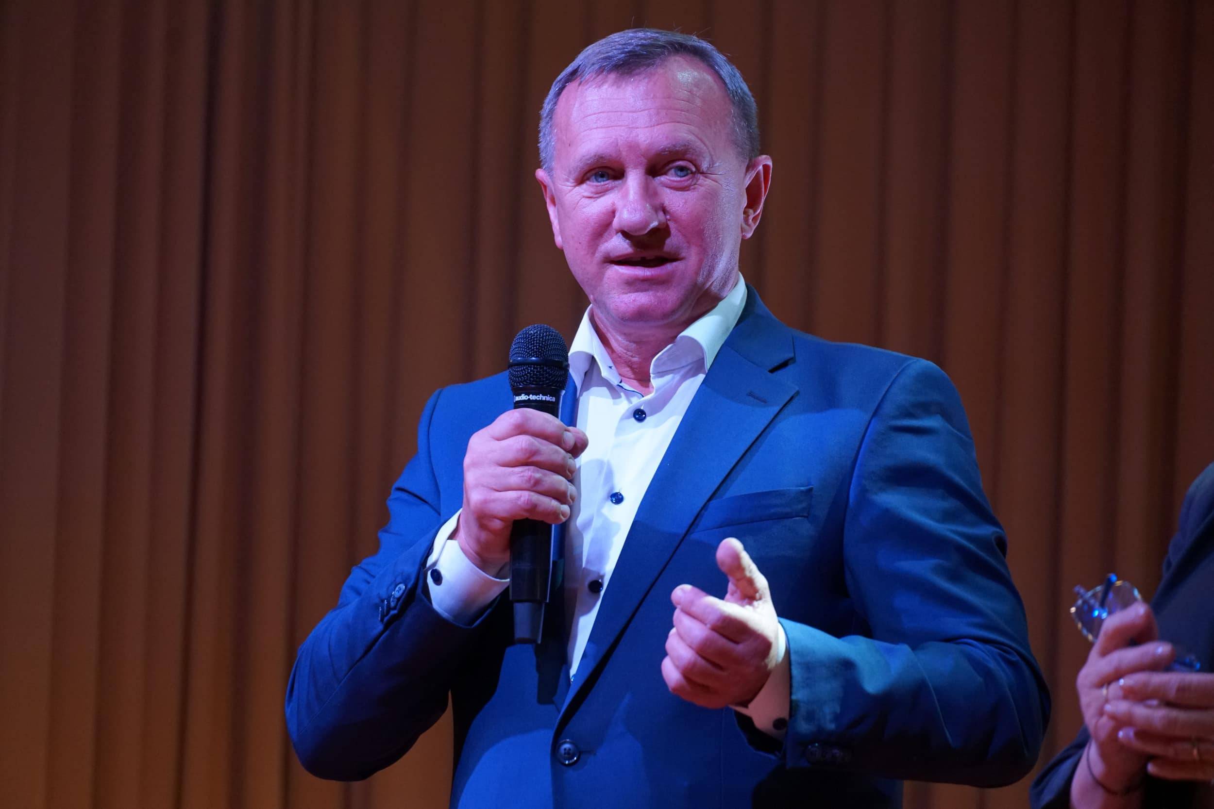 Ужгородській швейній фабриці – 80 років