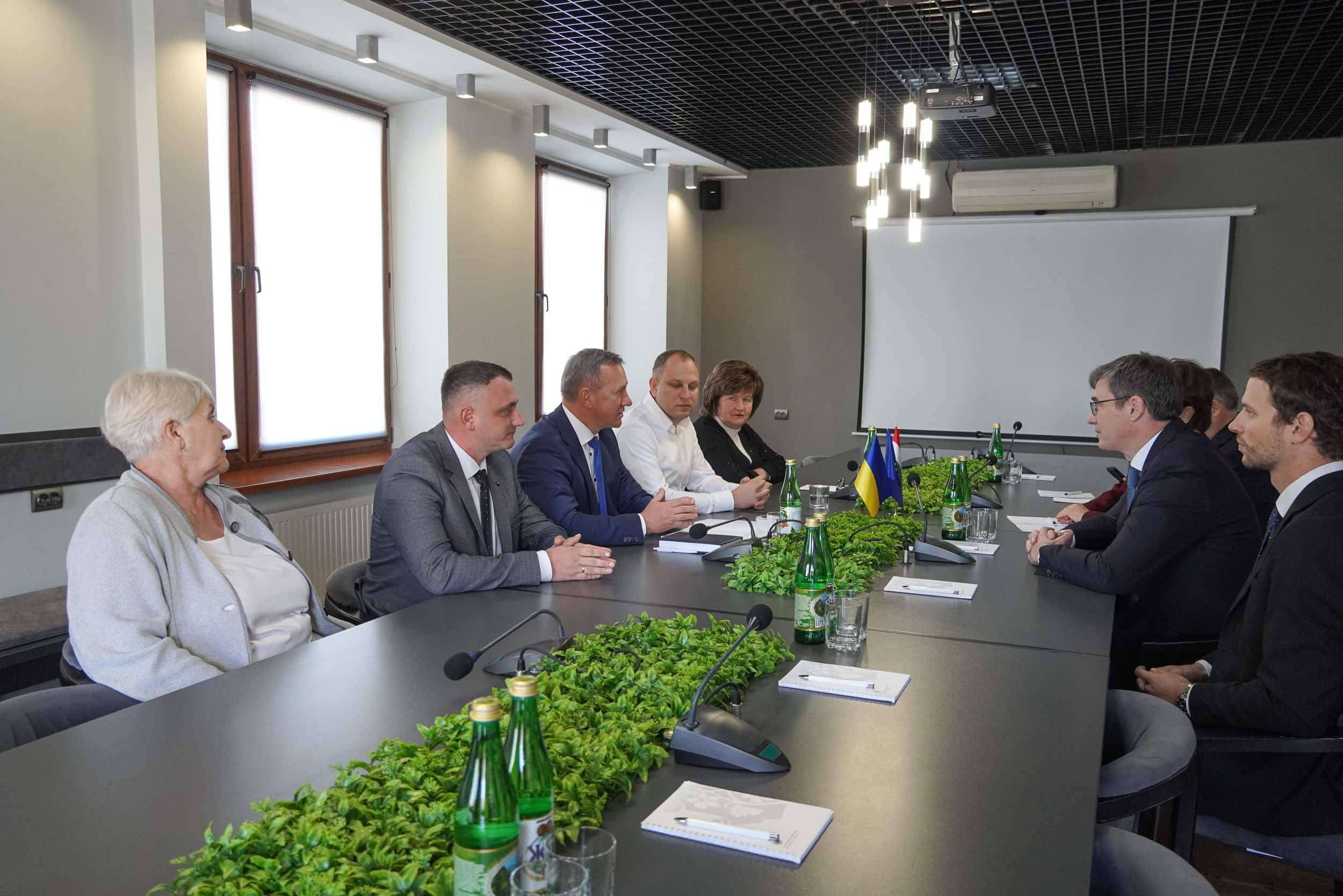 Богдан Андріїв зустрівся з мером Будапешта Гергеєм Корачонем
