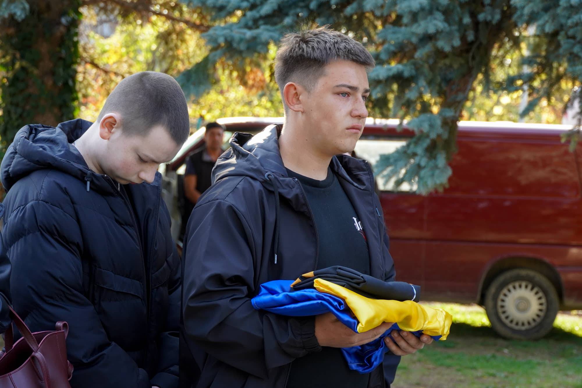 В Ужгороді попрощалися із молодшим сержантом Валентином Балогою