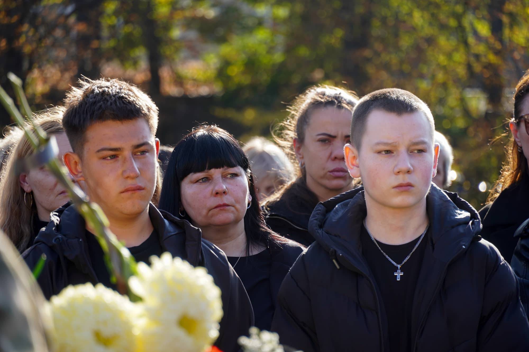 В Ужгороді попрощалися із молодшим сержантом Валентином Балогою