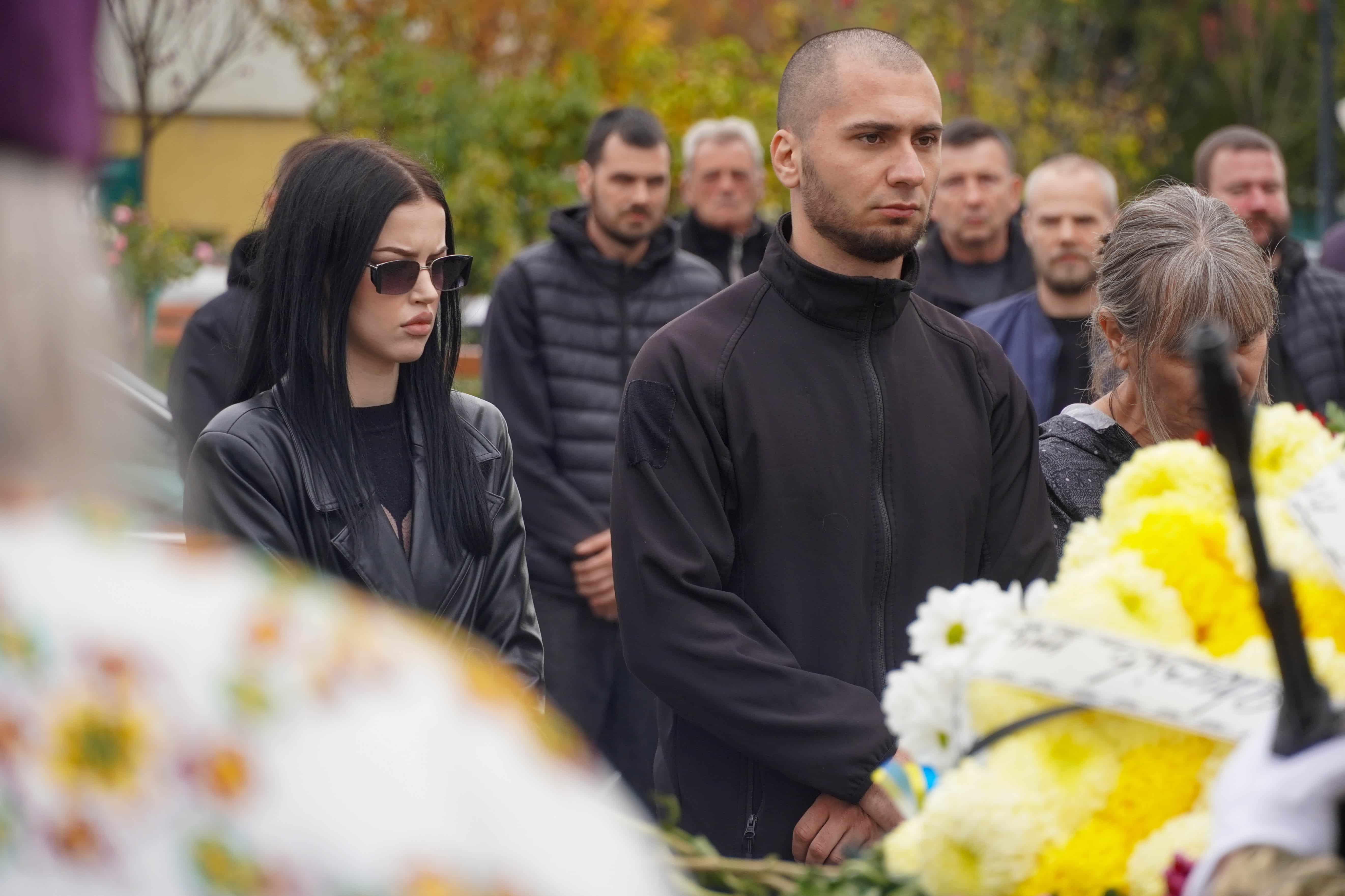 Понад півтора року рідні чекали на його повернення: до Ужгорода повернувся «на щиті» 36-річний старший солдат Дмитро Шевчук