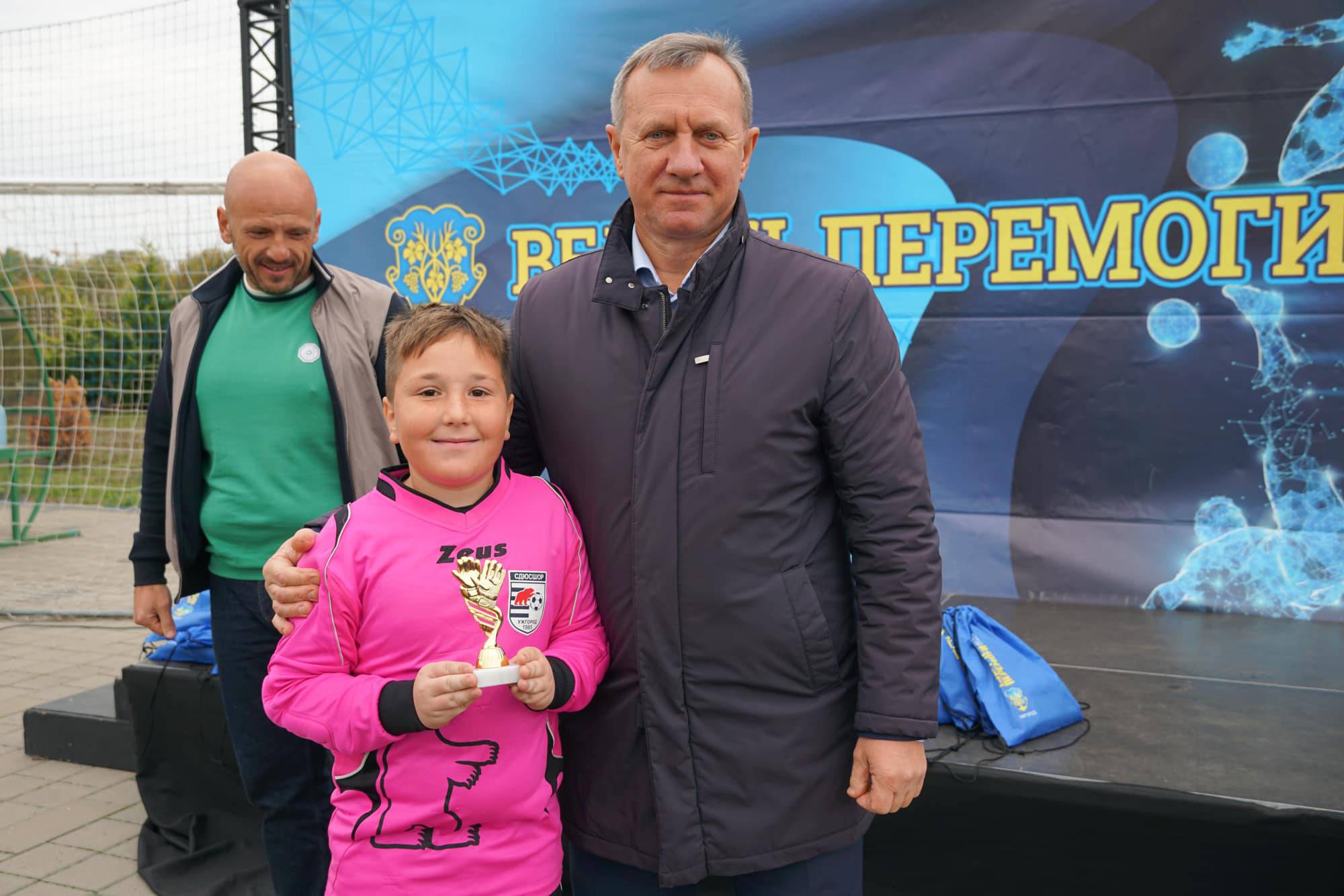 Близько 600 юних футболістів зібрав в Ужгороді турнір «Великі перемоги»