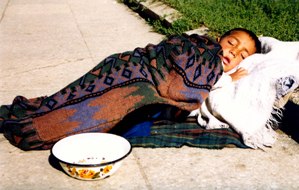 Віктор Погорєлов: “Якщо діти не потрібні своїм батькам, їх захистить місто”