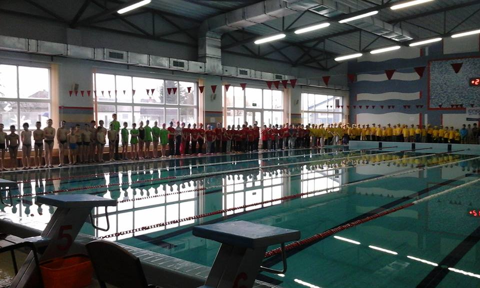 Відкрита першість із плавання міста стартувала в Ужгороді