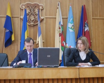 Депутати проголосували за збільшення видатків на медицину Ужгорода та капремонти доріг