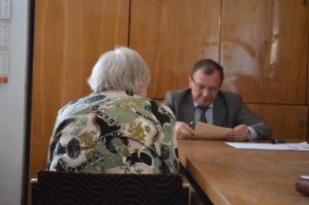 Сьогодні ужгородці просили в мера землю, житло та розібратися з сусідами