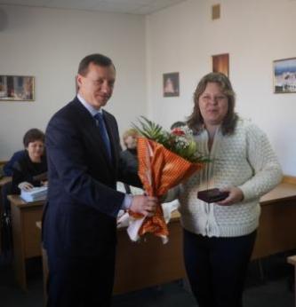 Міський голова вручив державні нагороди ужгородкам, яким присвоєно звання «Мати-героїня»