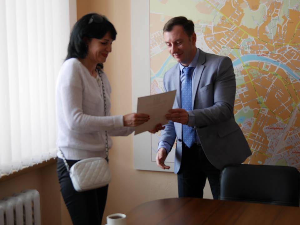 Підприємцям-благодійникам вручили грамоти