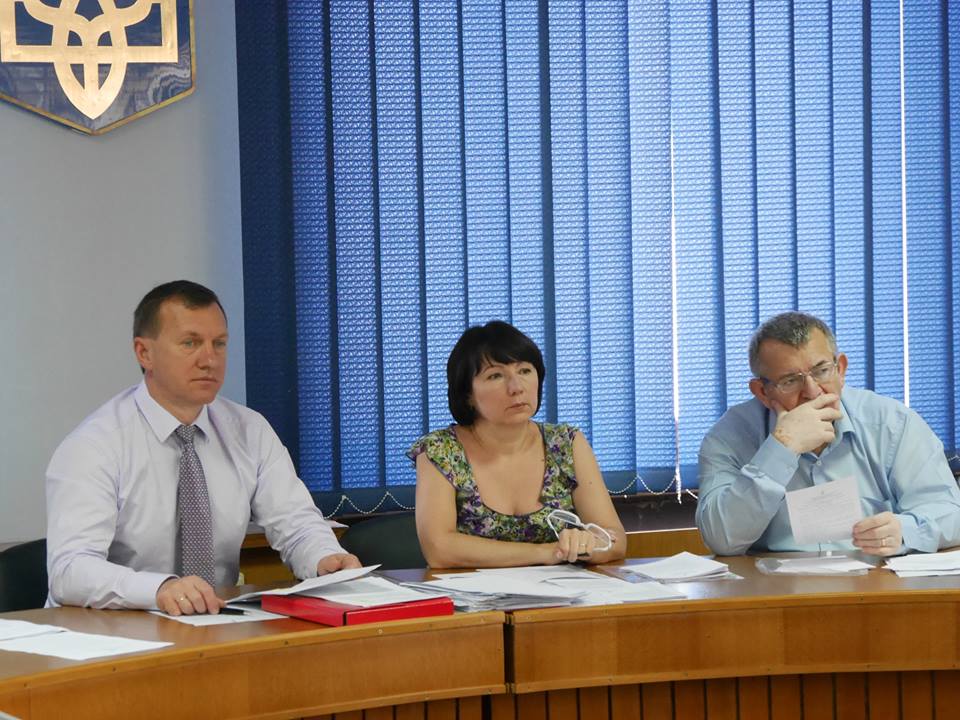 Засідання виконкому: створено конкурсну комісію з призначення управителя багатоквартирного будинку, погоджено порядок організації обліку бездомних осіб