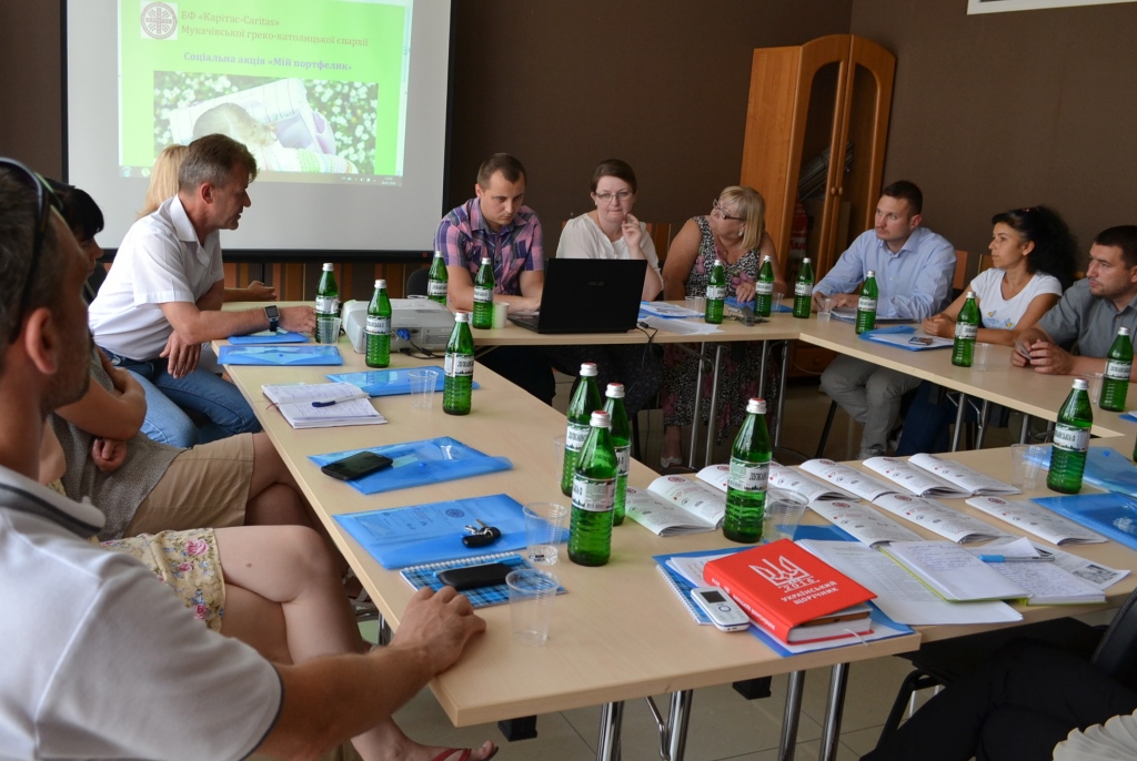 В Ужгороді громадські та державні організації об’єднують сили для допомоги внутрішньо переміщеним особам