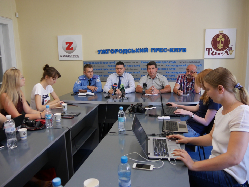 У міській раді проведуть “круглий стіл” щодо врегулювання ситуації з безпритульними тваринами