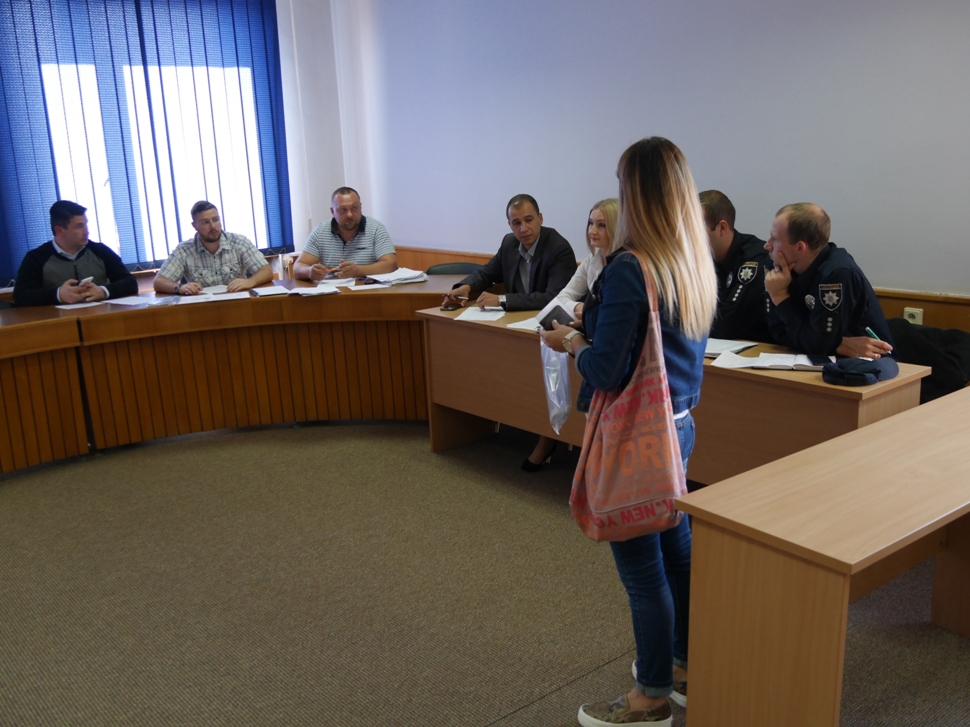 Більшість розглянутих сьогодні на адмінкомісії протоколів –  за рекламоносії