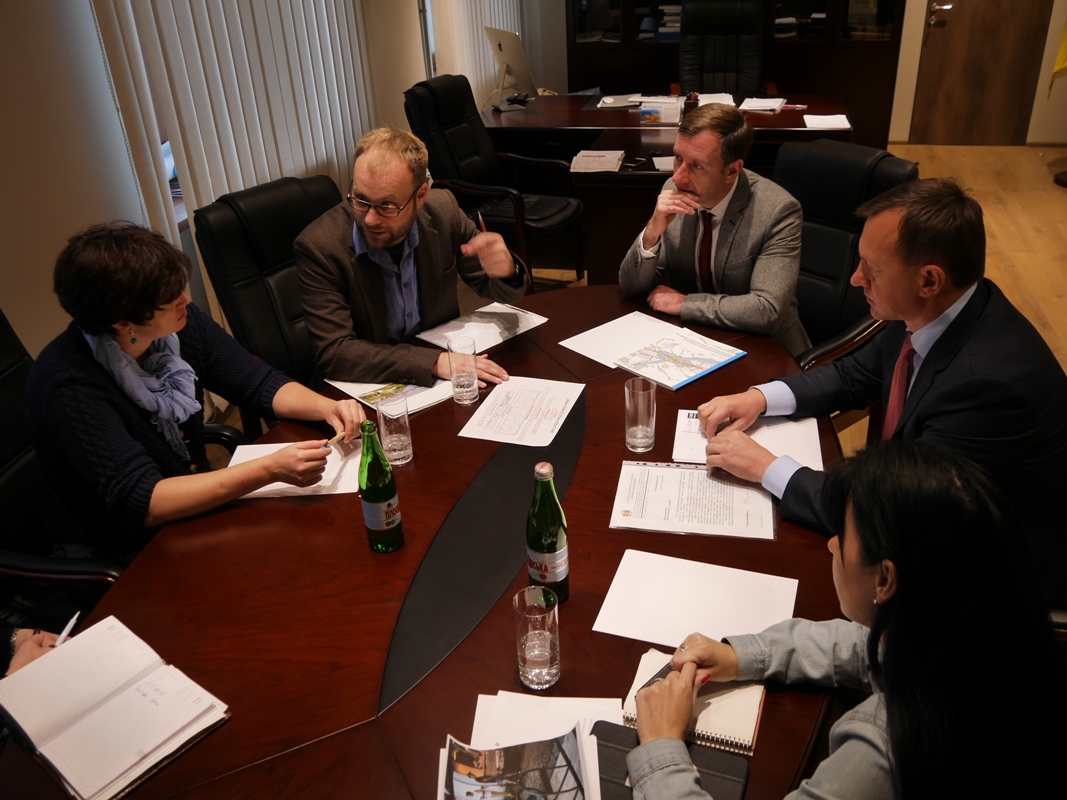 Ужгородський міський голова Богдан Андріїв зустрівся сьогодні з відомим урбаністом Урсом Томанном  