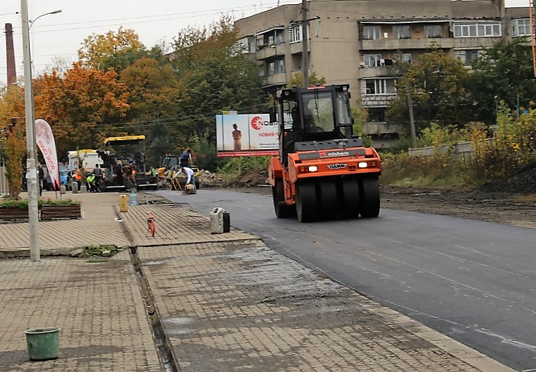 В Ужгороді наближається до завершення капітальний ремонт вулиці Закарпатської