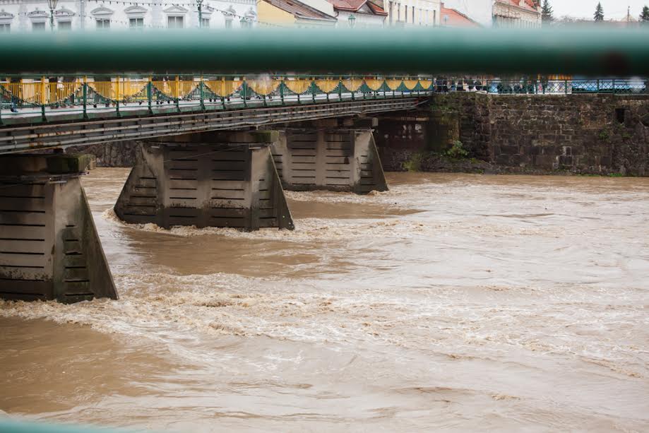 Міський голова Ужгорода Богдан Андріїв прокоментував наслідки дощів