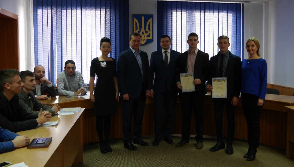 У міській раді Ужгорода привітали кращих студентів УжНУ: за наукові досягнення, підтверджені на європейському та світовому рівні