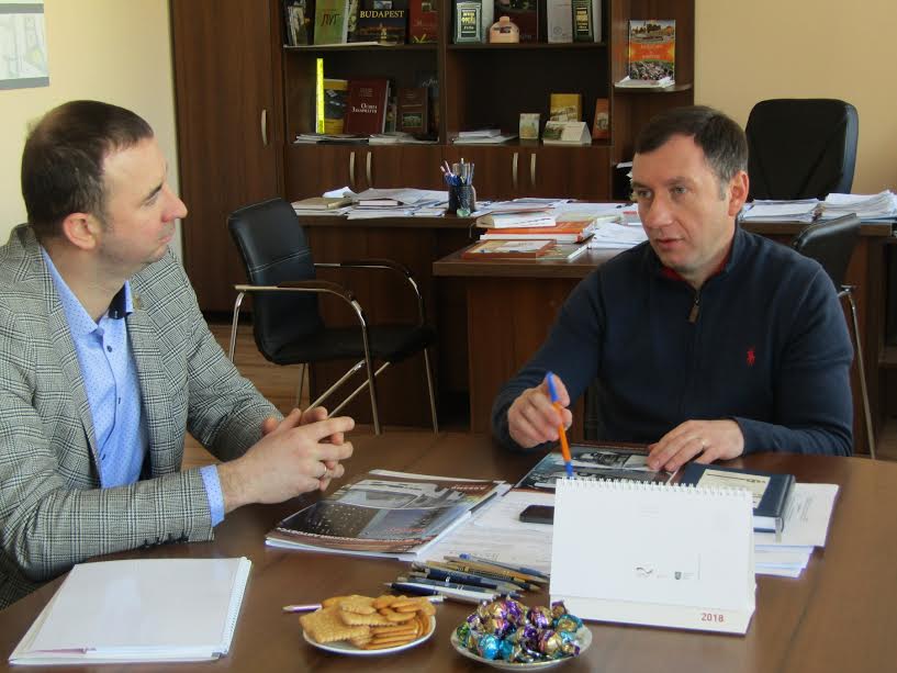 В Ужгородській міській раді відбулася зустріч із представниками заводу-виробника українських автобусів для міських перевезень