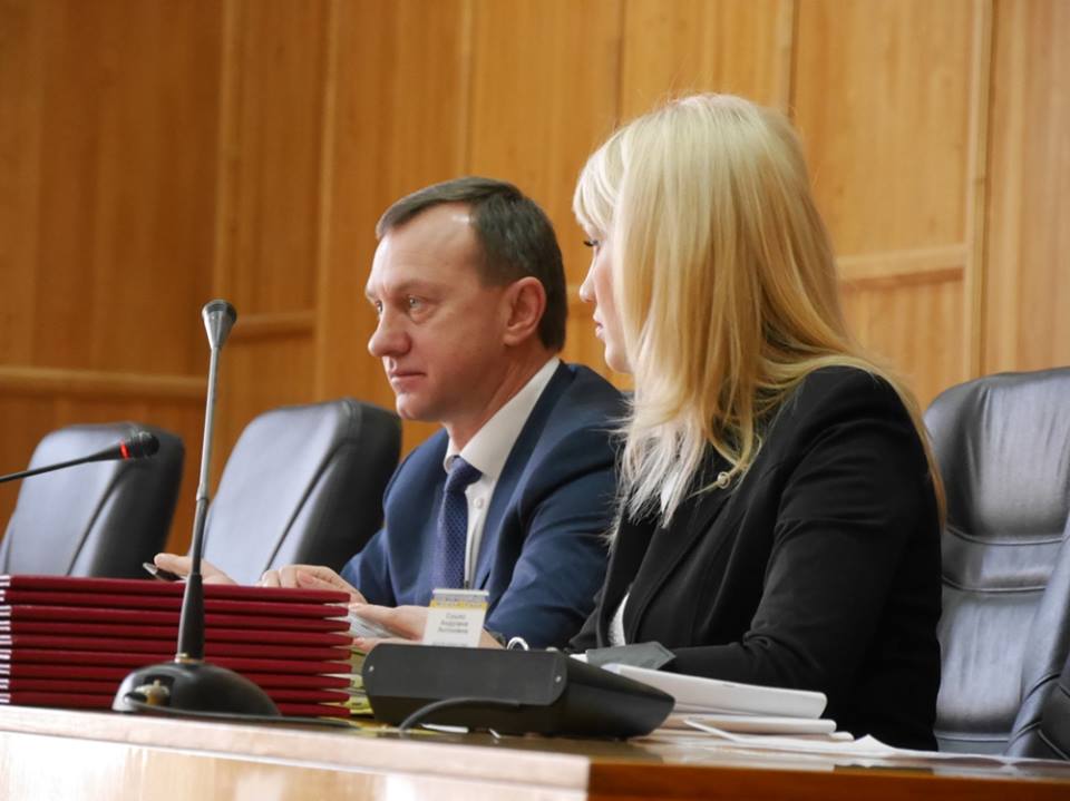 Програми ремонтів, реконструкцій, підтримки малого і середнього бізнесу та інші – серед рішень чергової сесії Ужгородської міськради