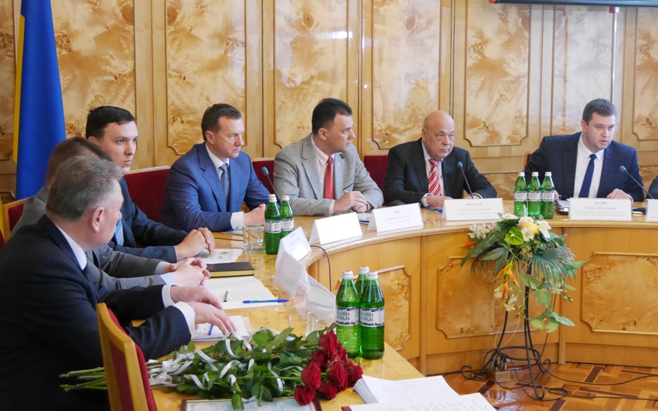 В Ужгороді з професійним святом вітали працівників житлово-комунальної сфери